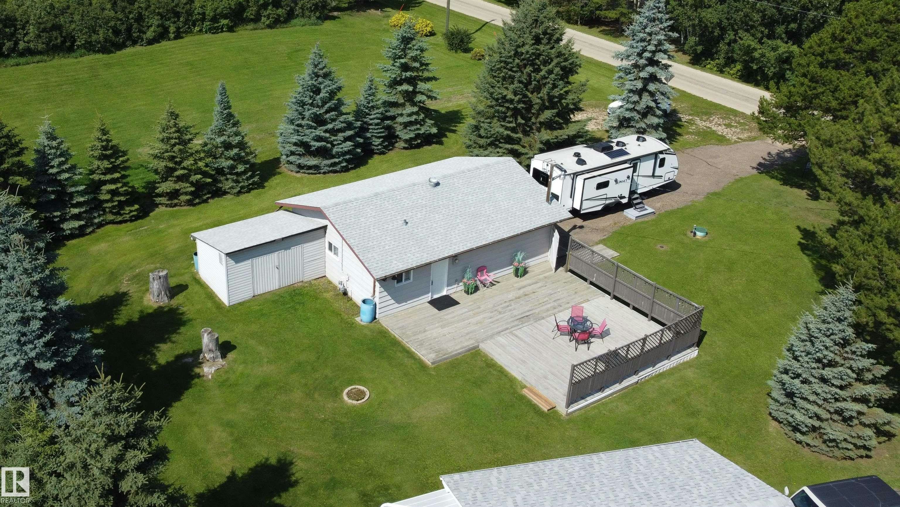 38 Lakeshore Drive, Wetaskiwin, AB, T0C 2V0