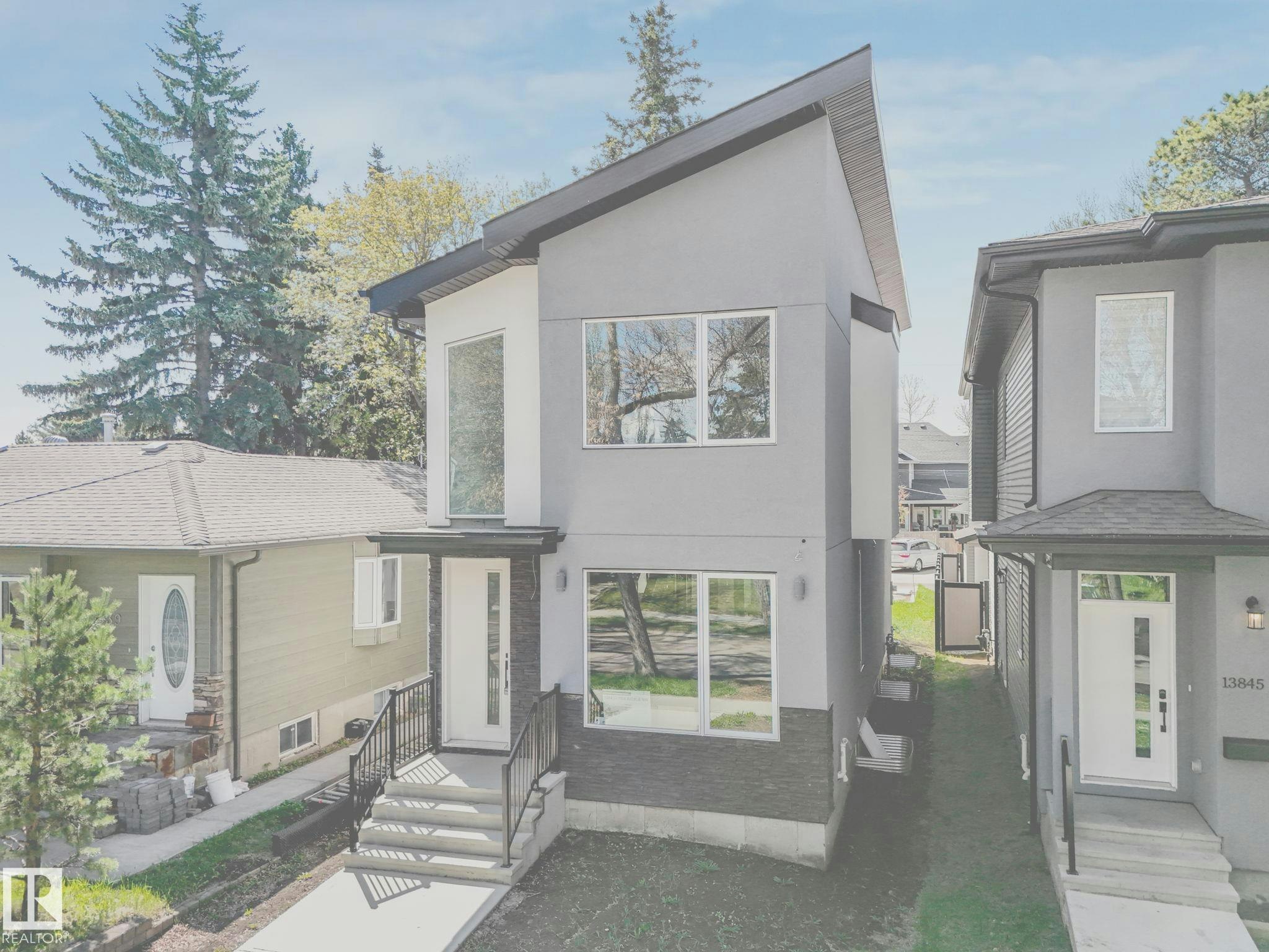 13843 110a Avenue, Edmonton, AB, T5M 2N1
