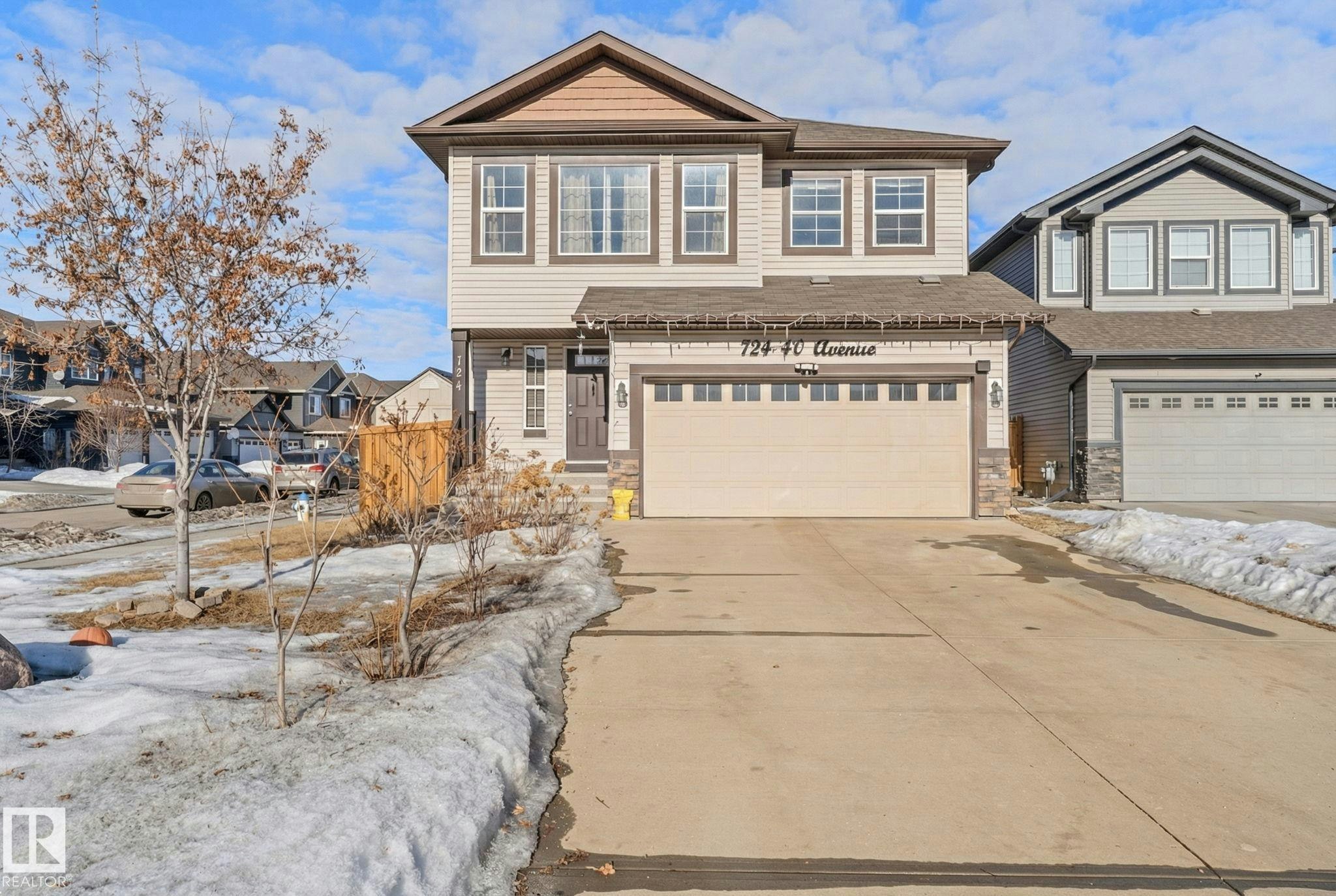 724 40 Avenue, Edmonton, AB, T6T 0T3