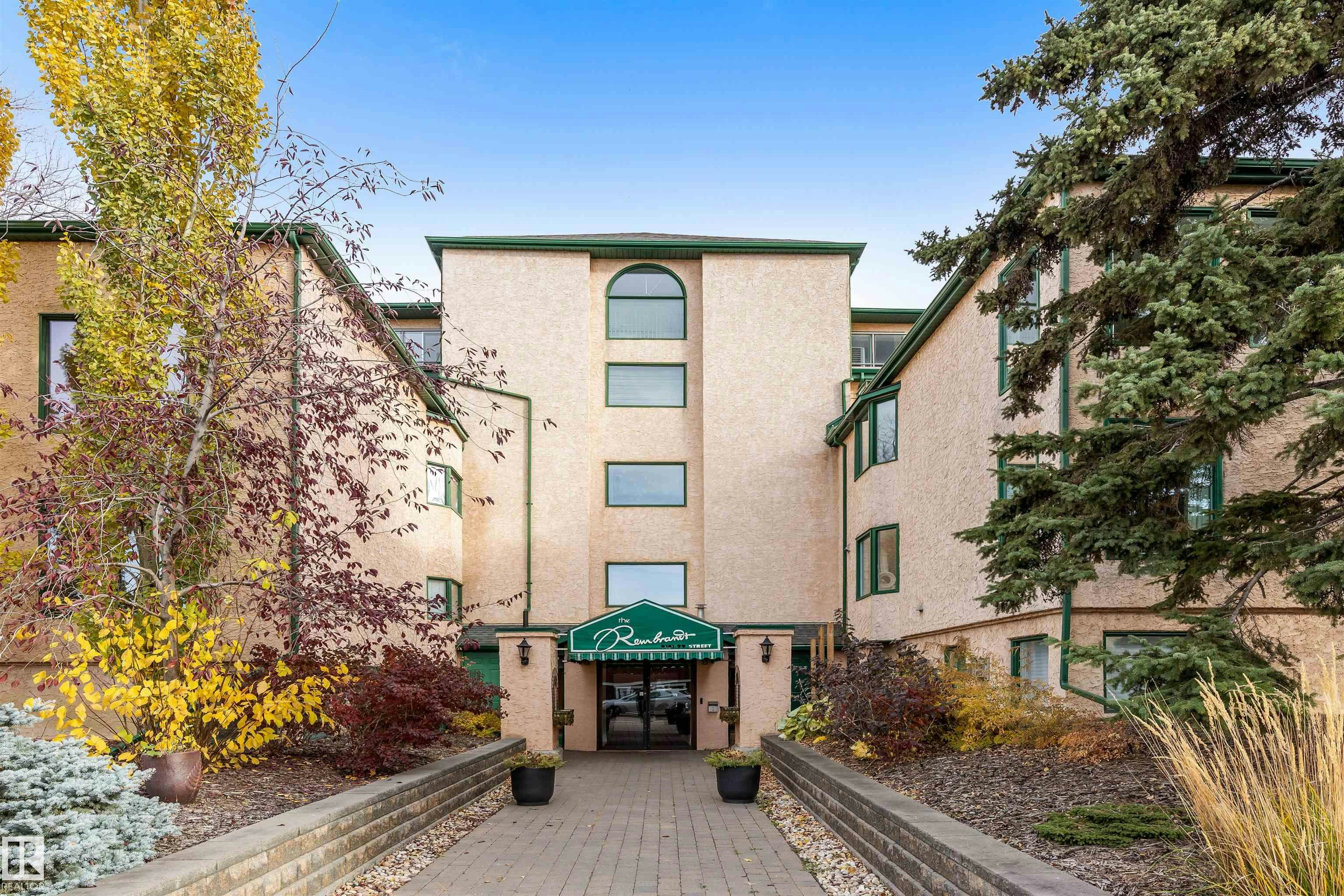 205-9131 99 Street, Edmonton, AB, T6E 3V9