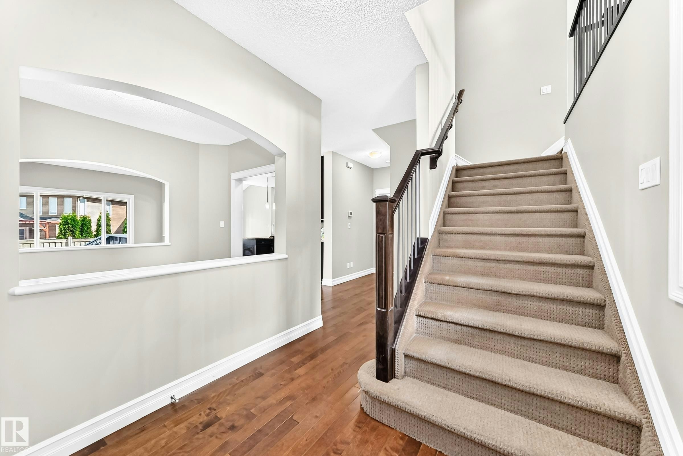 4212 Charles Close, Edmonton, AB, T6W 0Z5 - 12