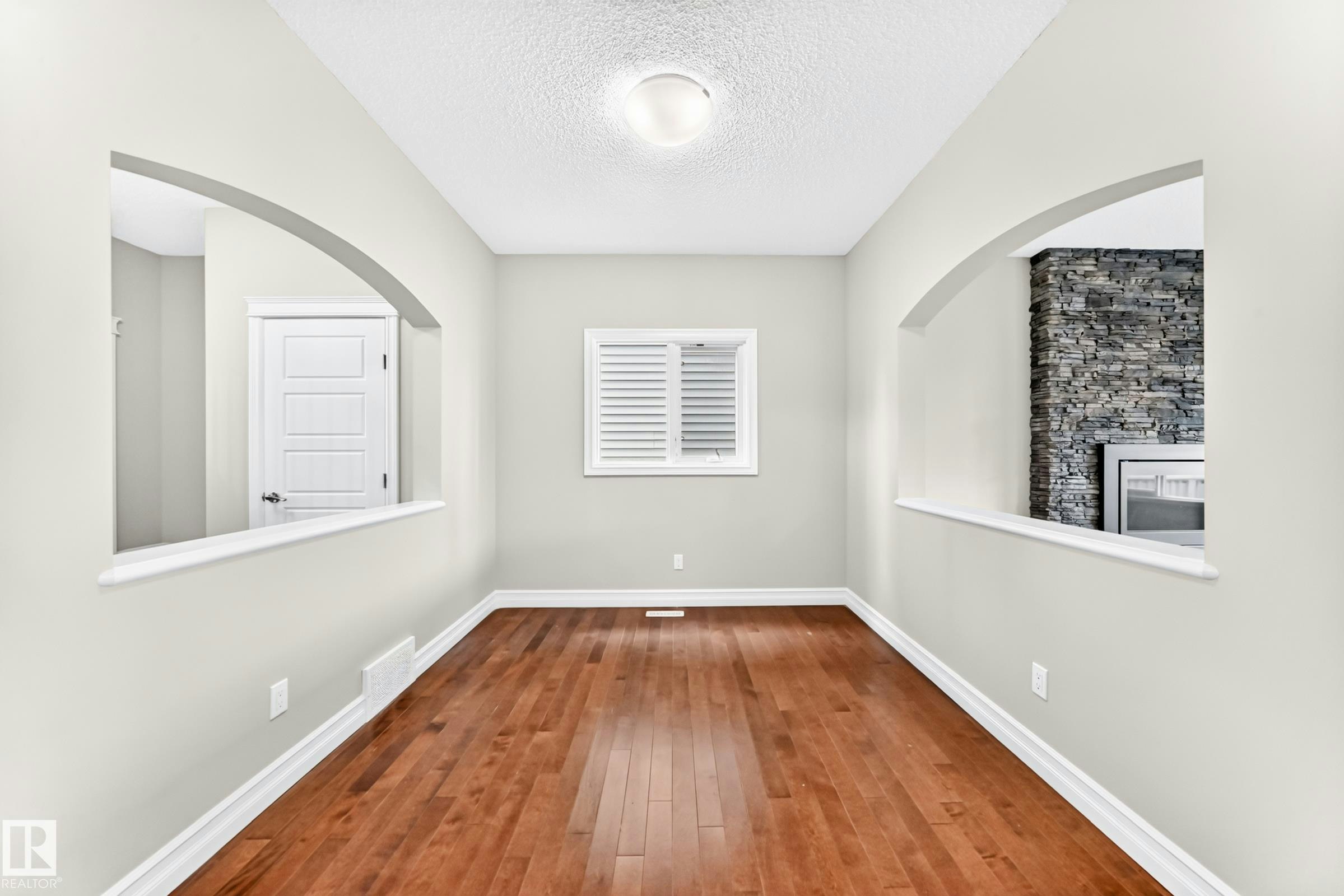 4212 Charles Close, Edmonton, AB, T6W 0Z5 - 27