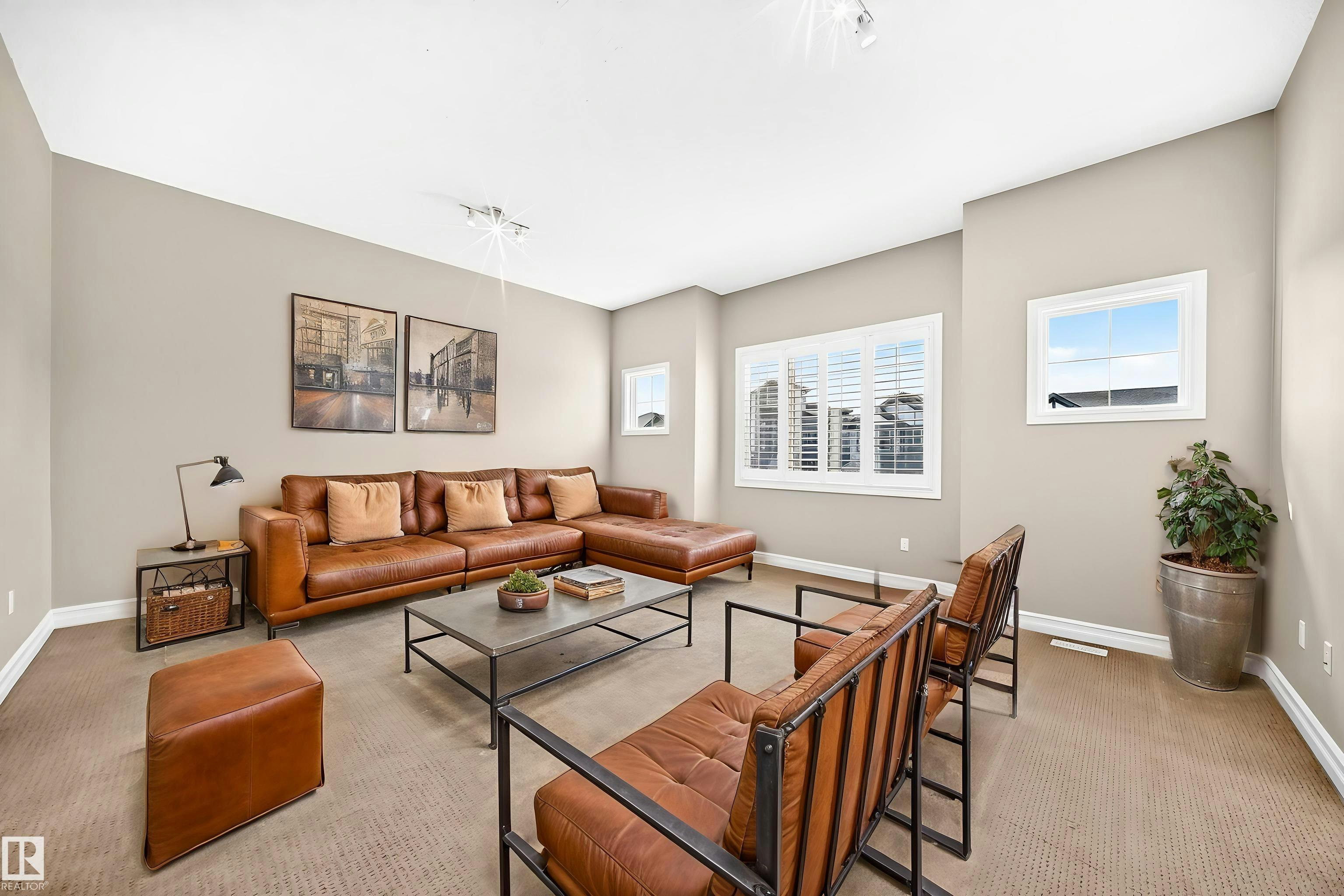 4212 Charles Close, Edmonton, AB, T6W 0Z5 - 10