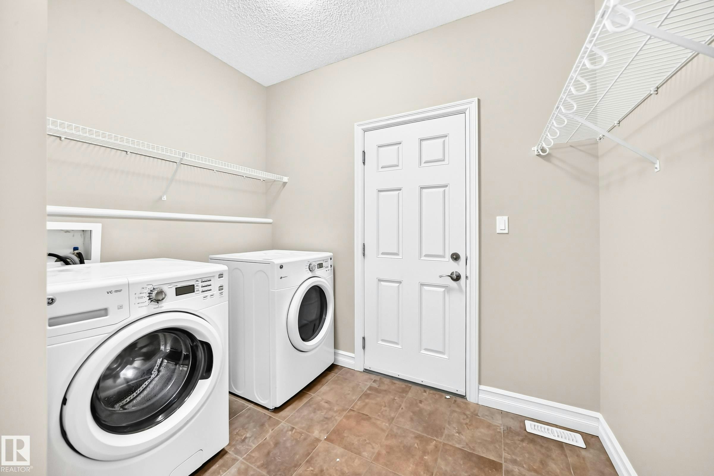 4212 Charles Close, Edmonton, AB, T6W 0Z5 - 29
