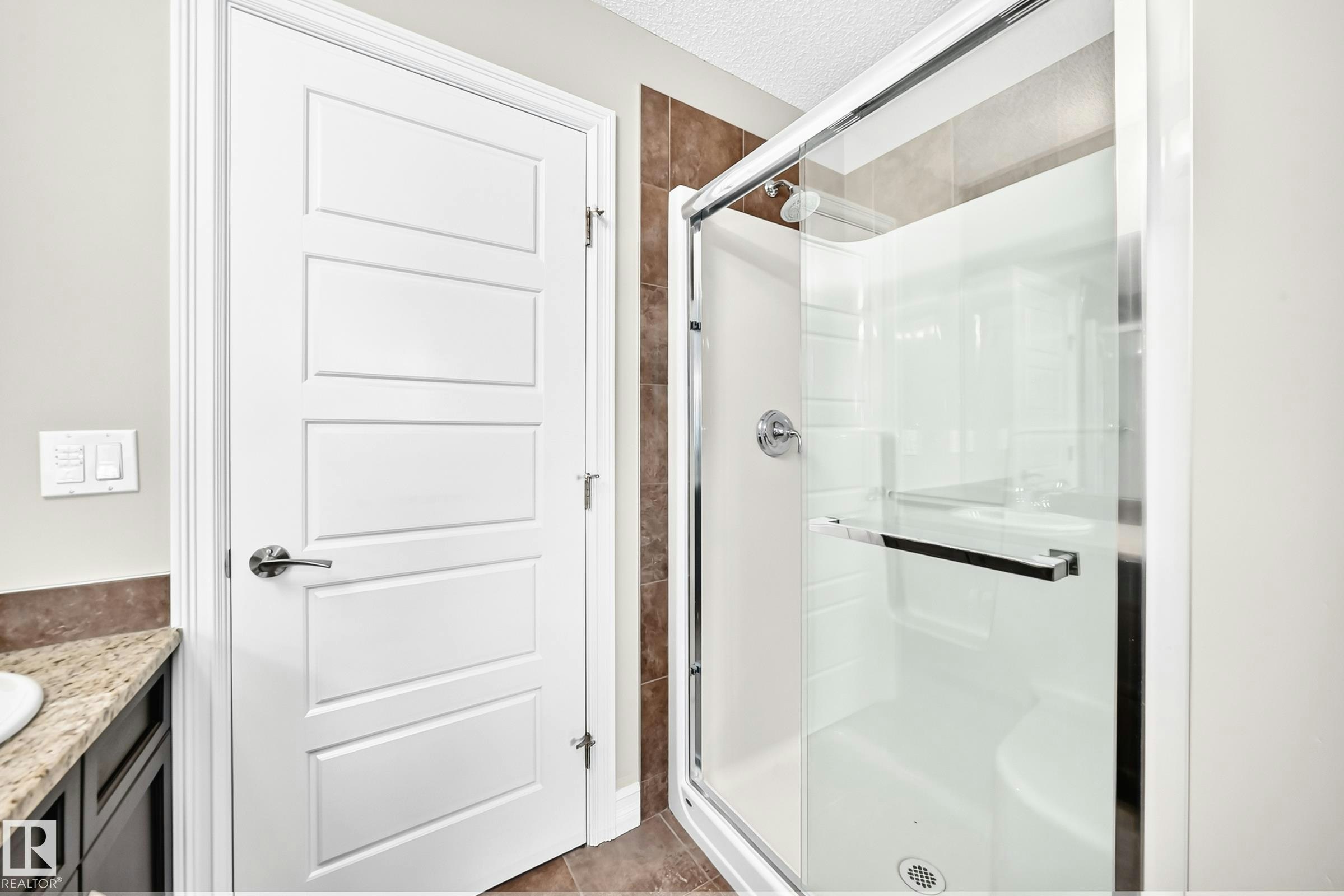 4212 Charles Close, Edmonton, AB, T6W 0Z5 - 37