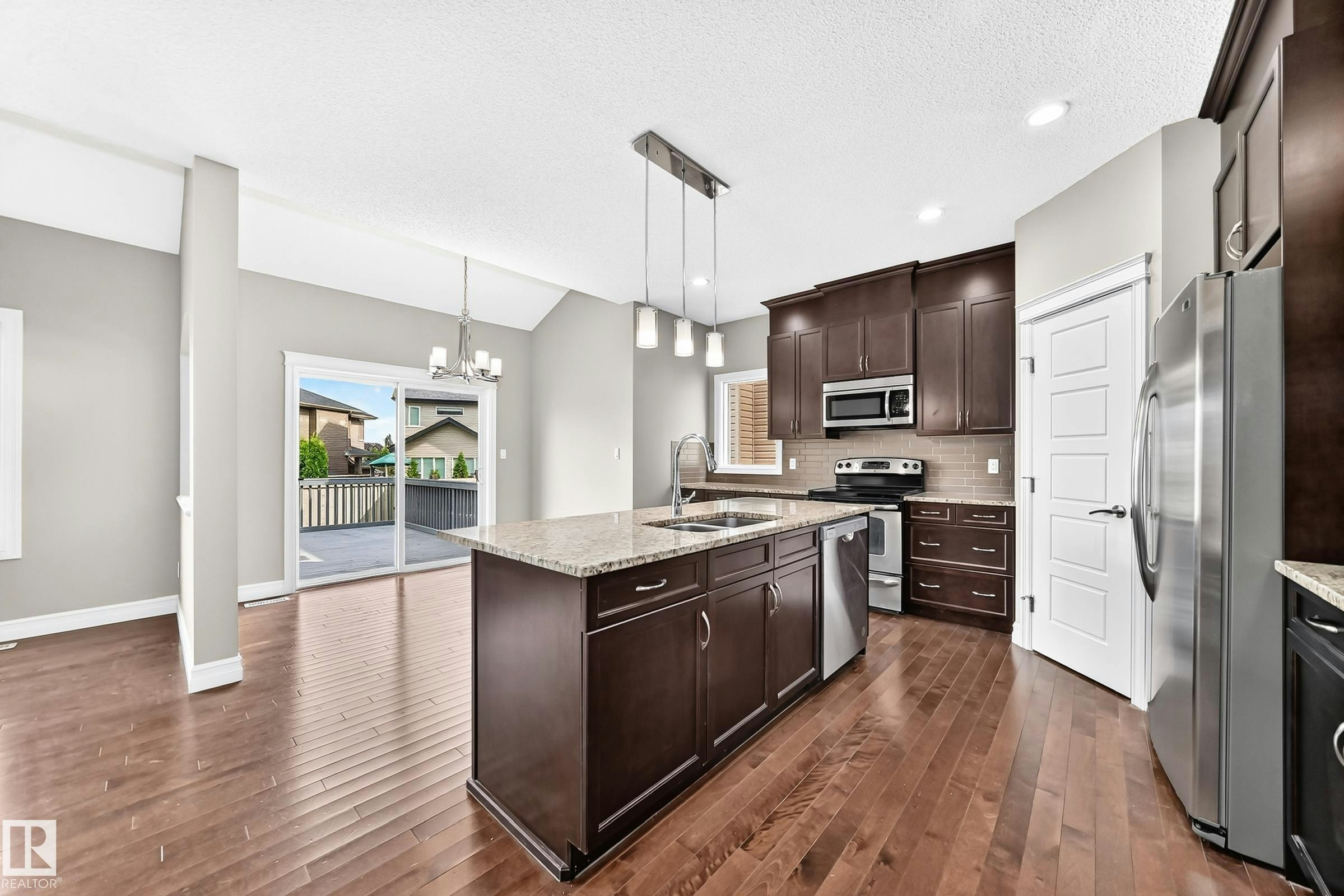 4212 Charles Close, Edmonton, AB, T6W 0Z5 - 15