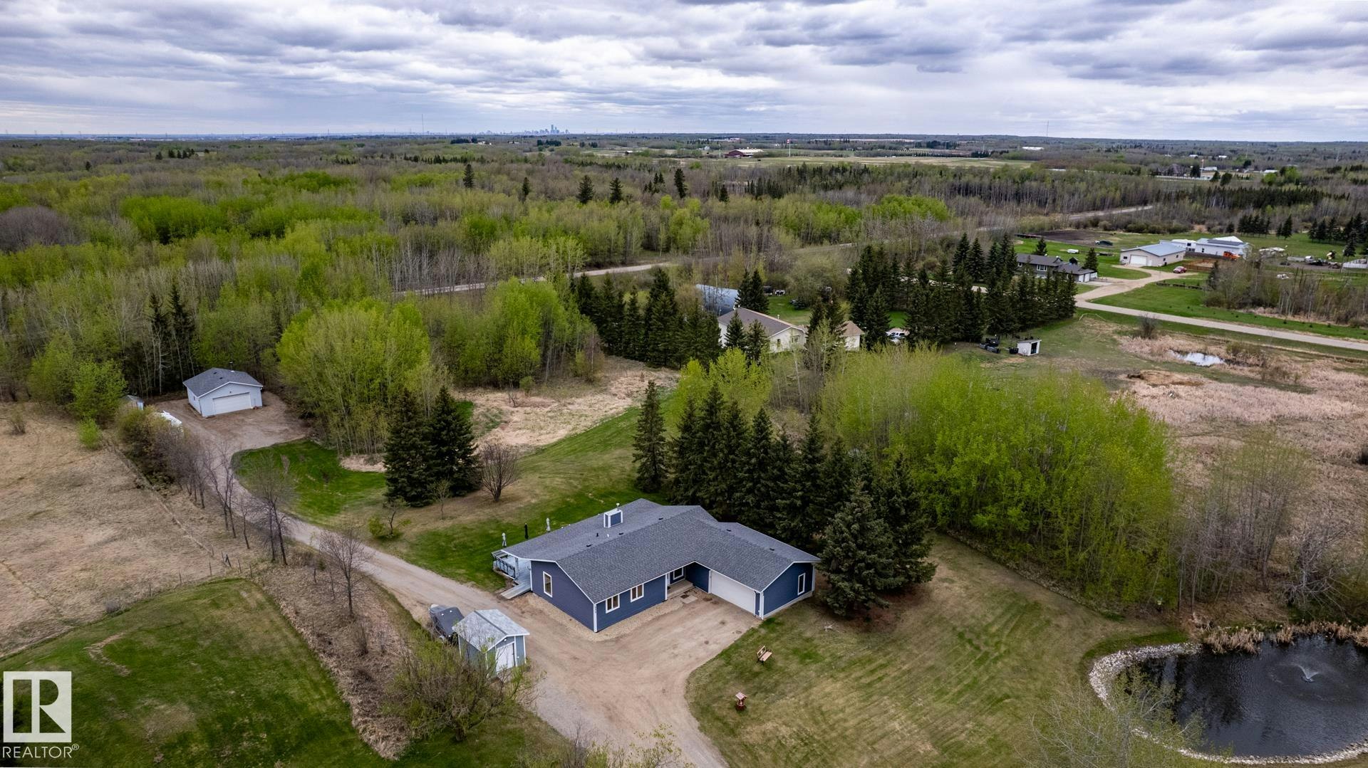 229-22450 Twp Road 514, Rural Strathcona County, AB, T8C 1H5