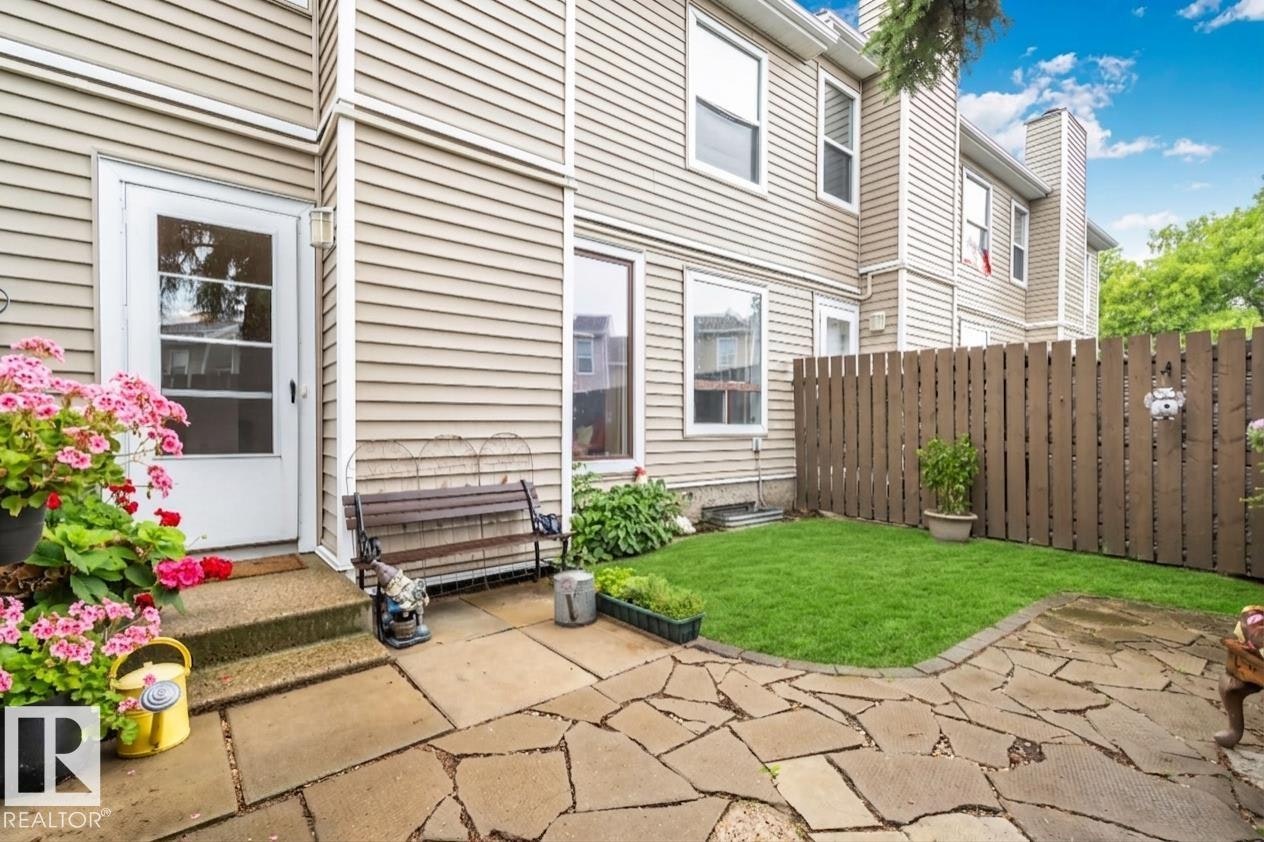622 Saddleback Road, Edmonton, AB, T6J 4Z3