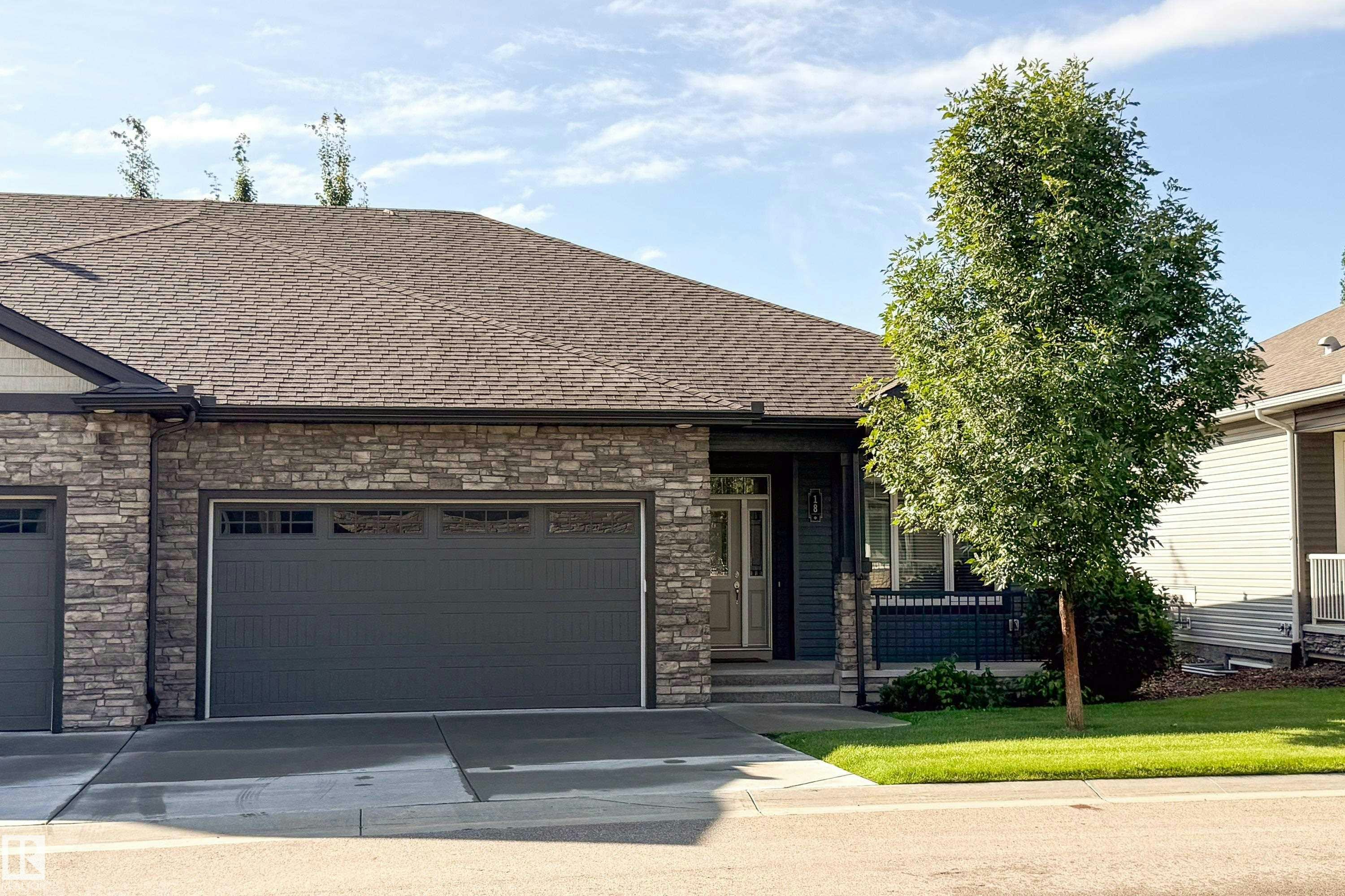 18-7115 Armour Link Link, Edmonton, AB, T6W 2V2