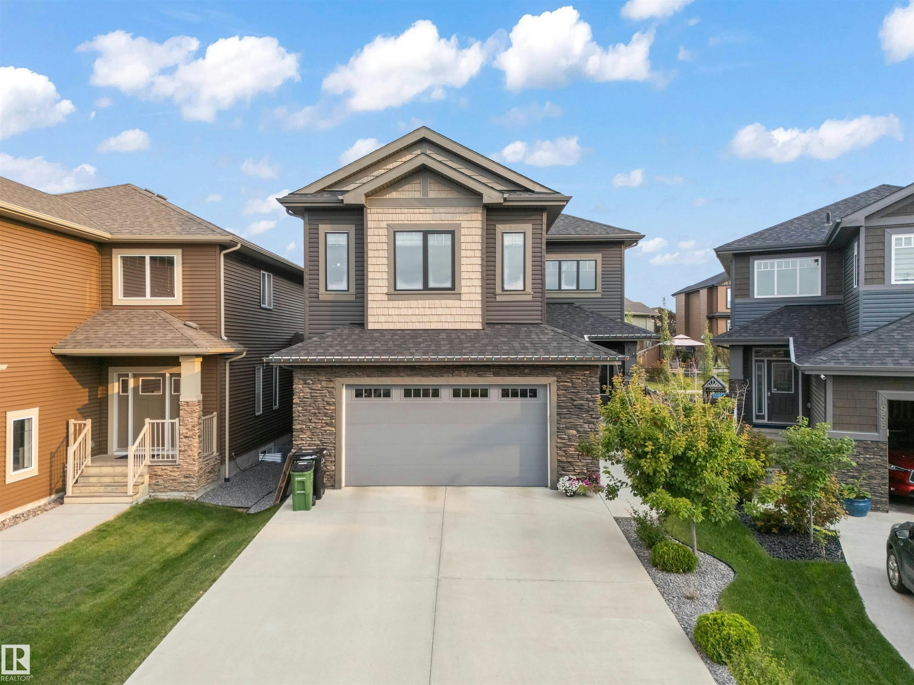 1960 Adamson Terrace, Edmonton, AB, T6W 1A8