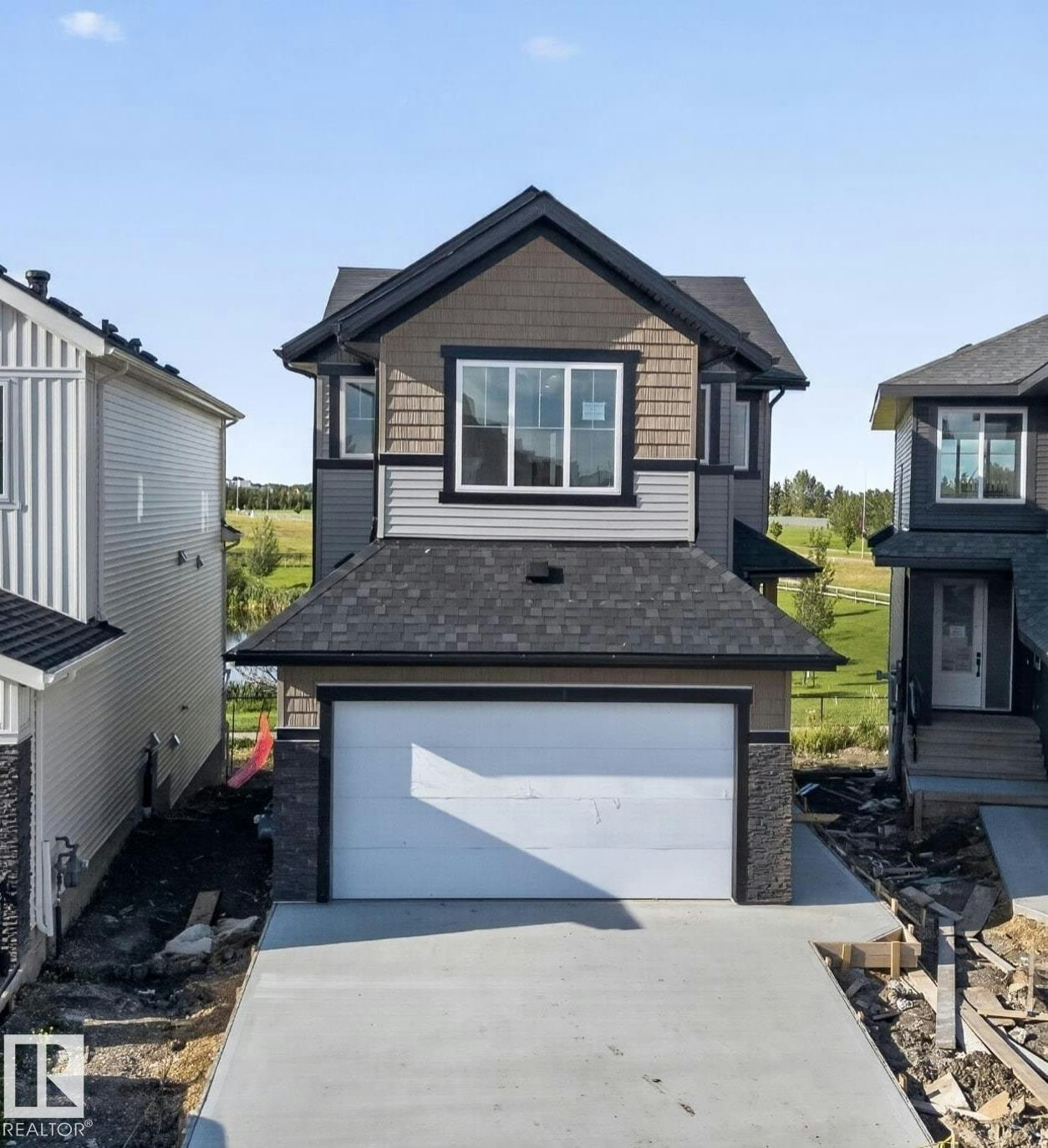 182 Elliott Wynd, Fort Saskatchewan, AB, T8L 1V1