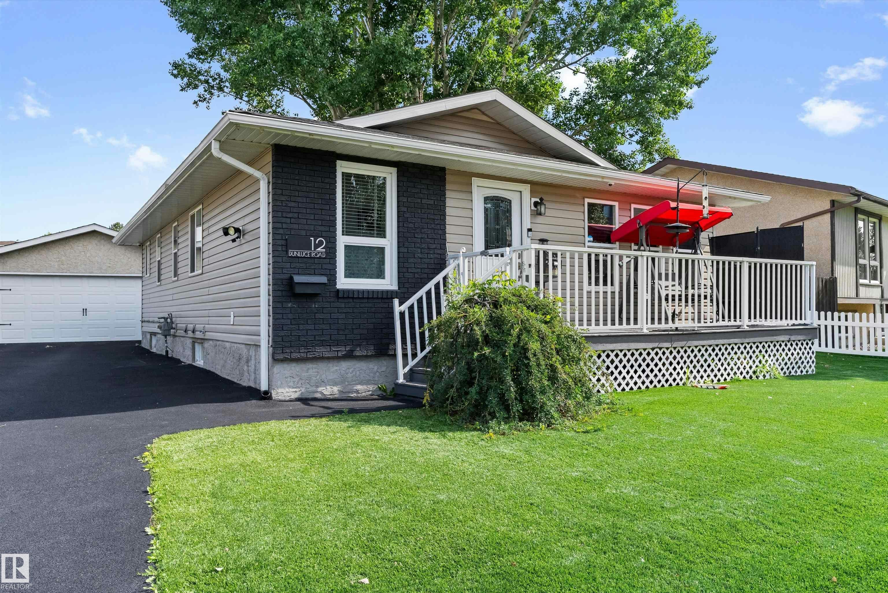12 Dunluce Road, Edmonton, AB, T5X 3V2