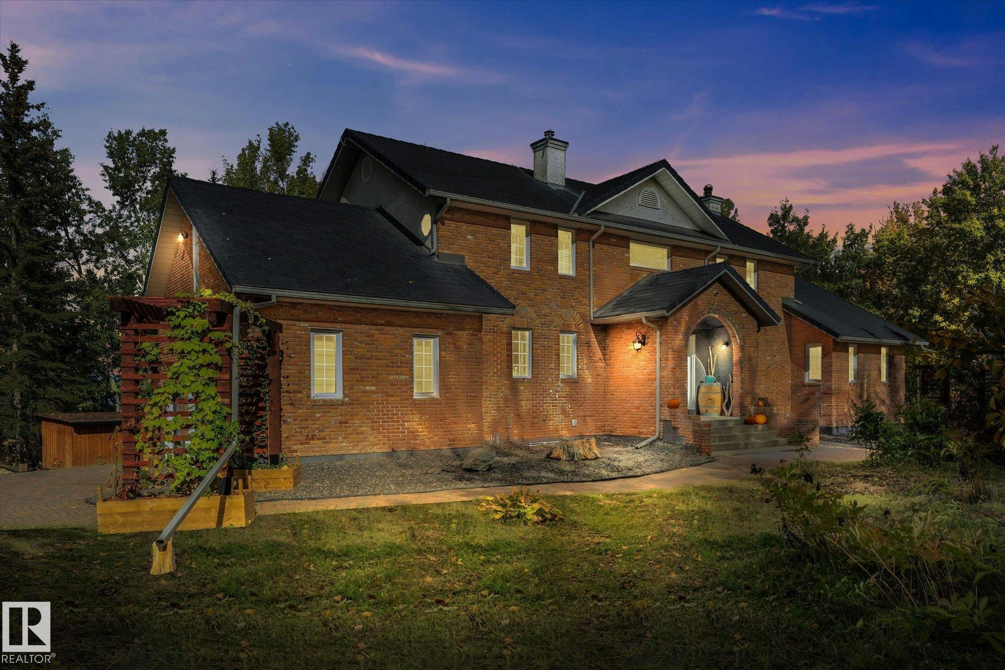 53221 Rge Road 263, Rural Parkland County, AB, T7X 3G2