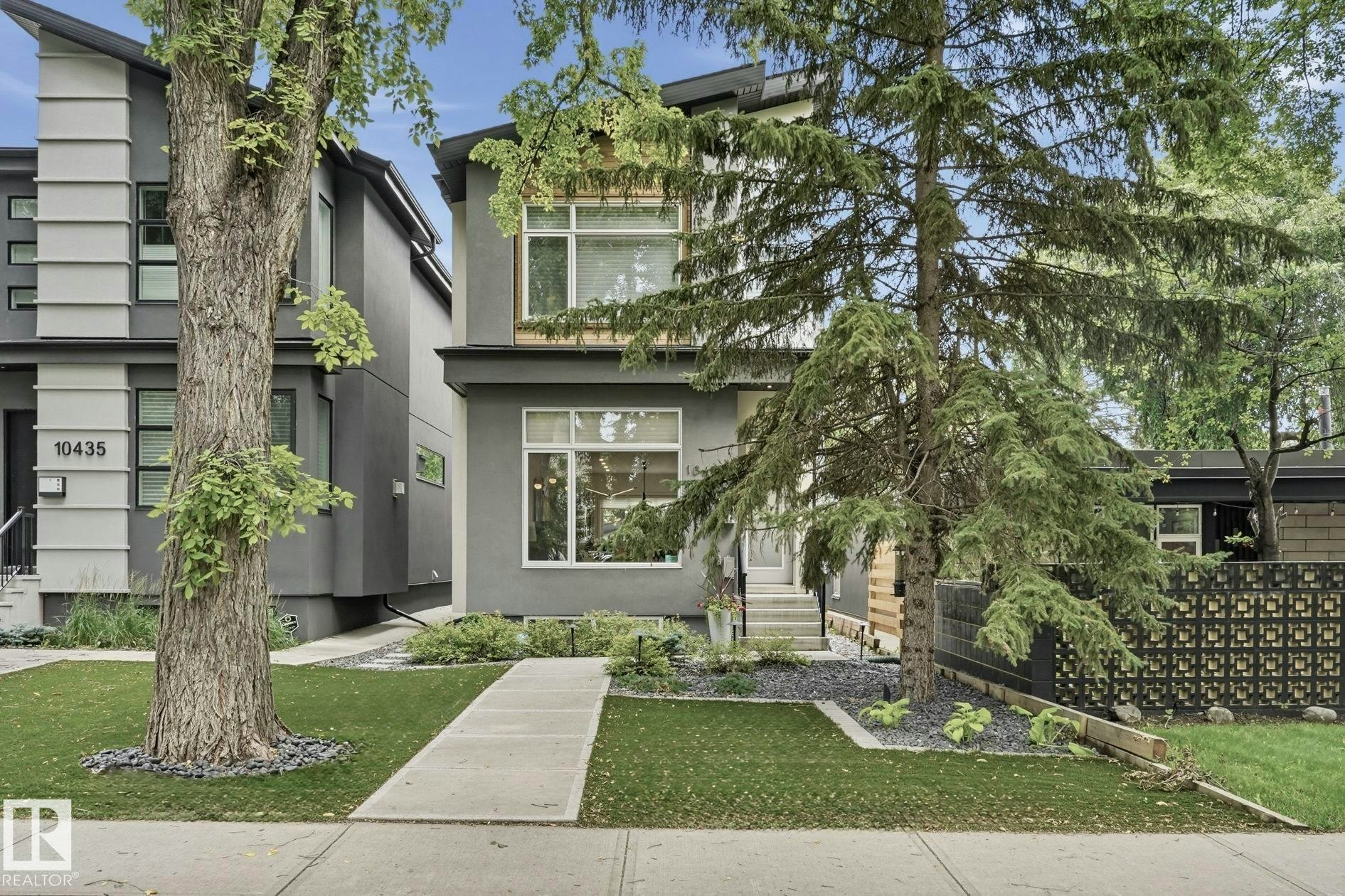 10433 140 Street, Edmonton, AB, T5N 2L8