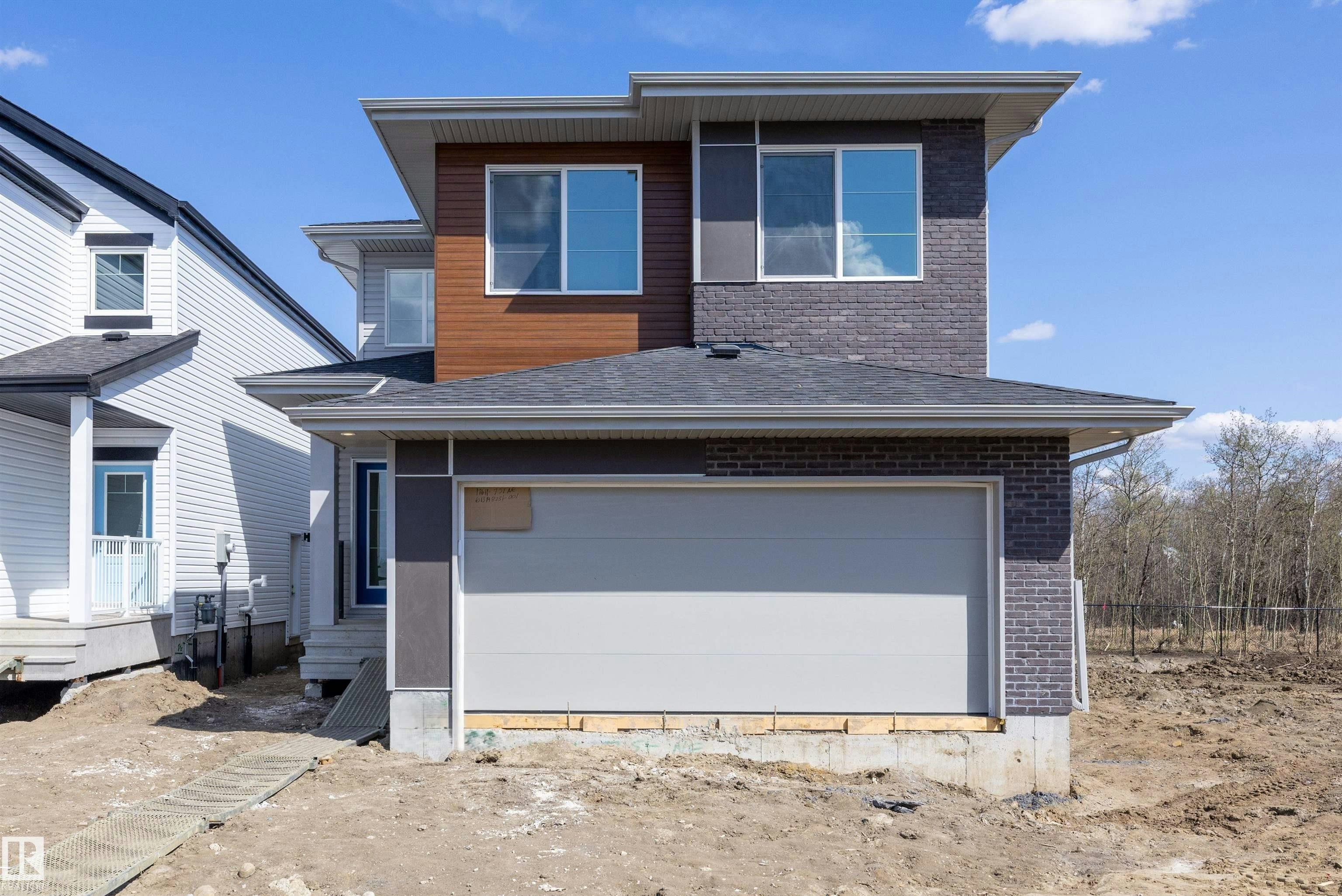 17611 7 Street, Edmonton, AB, T5Y 4K3