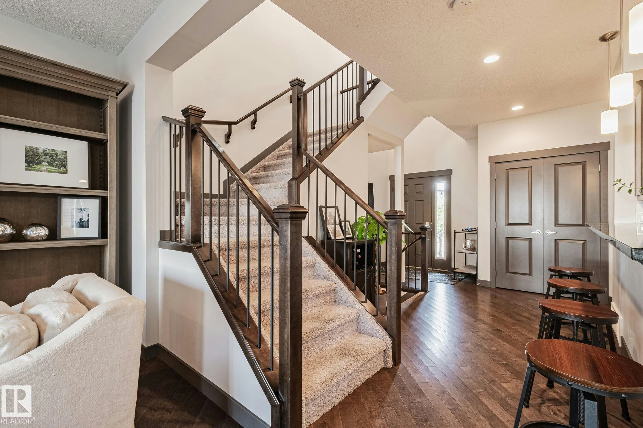 1337 Secord Landing, Edmonton, AB, T5T 5W7