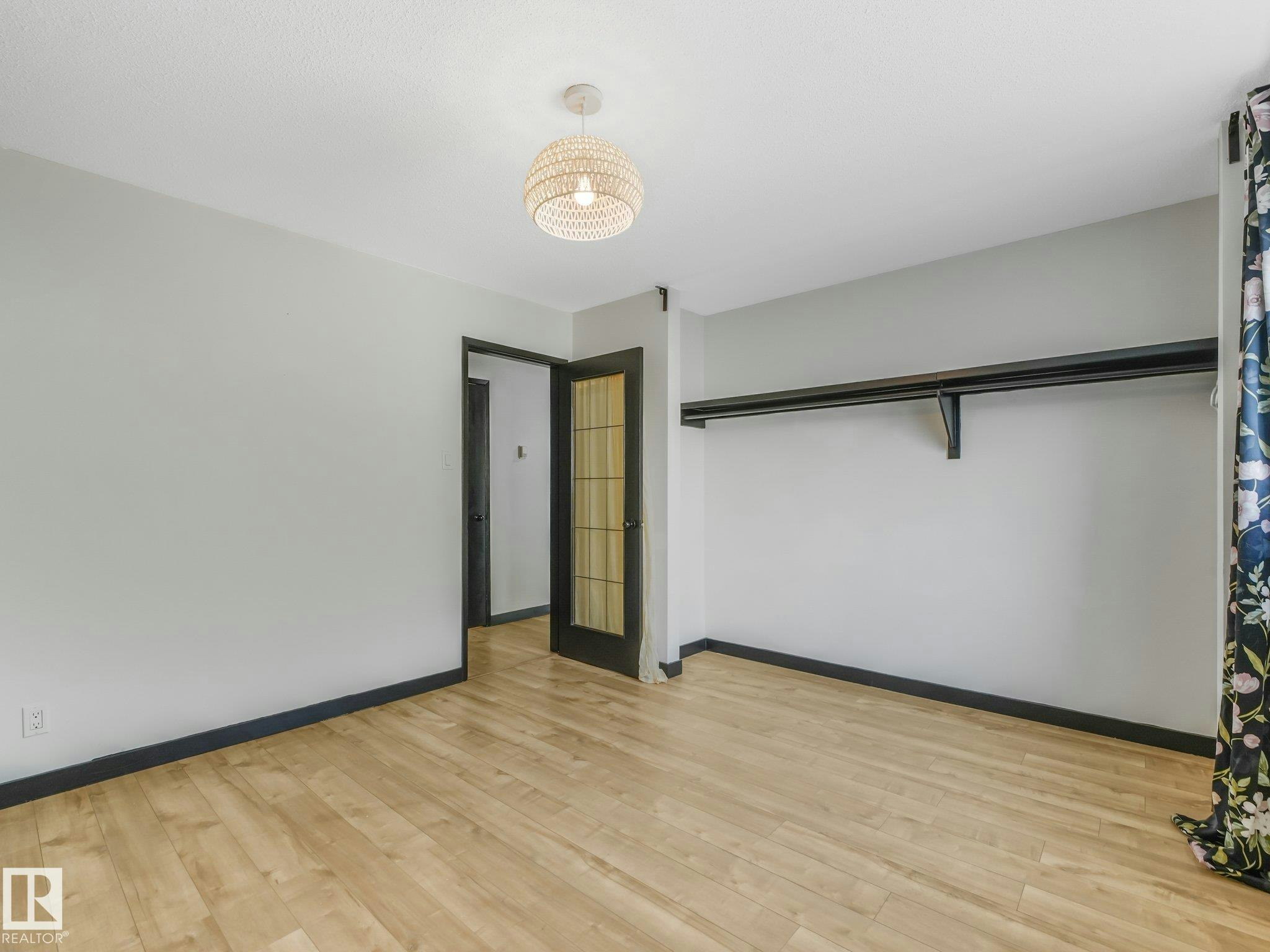 205-10606 123 Street, Edmonton, AB, T5N 1P2 - 16