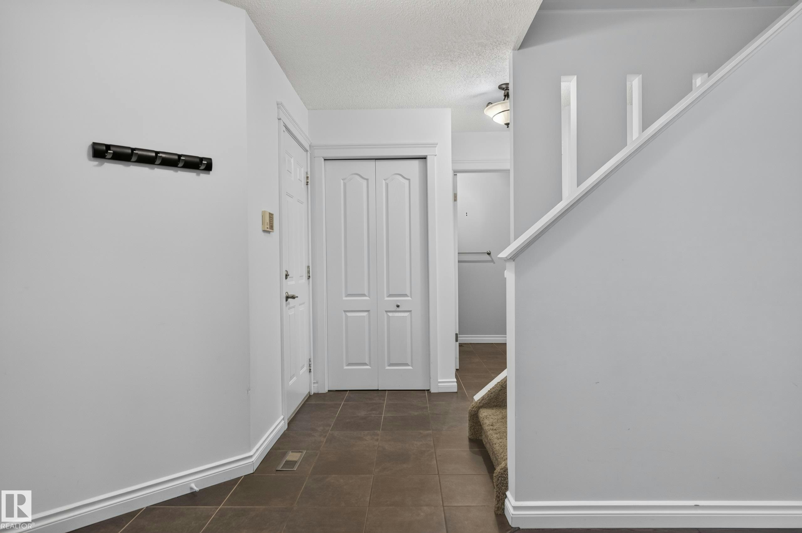 12724 148 Avenue, Edmonton, AB, T6V 1C4 - 16