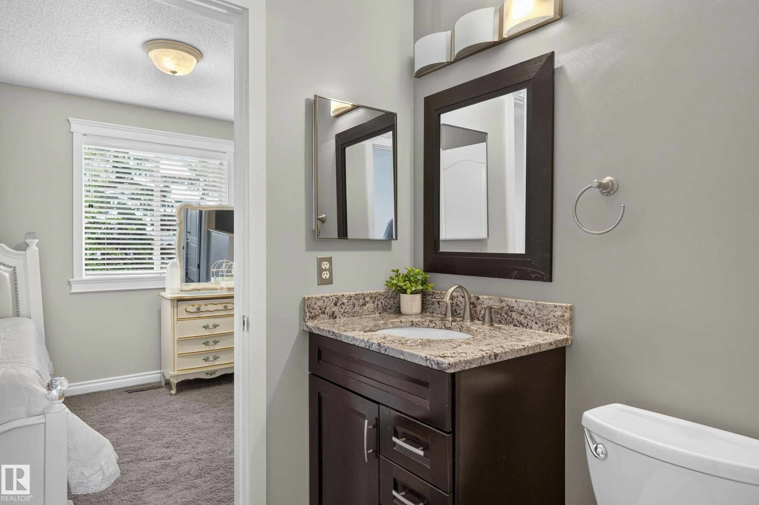 12724 148 Avenue, Edmonton, AB, T6V 1C4 - 44