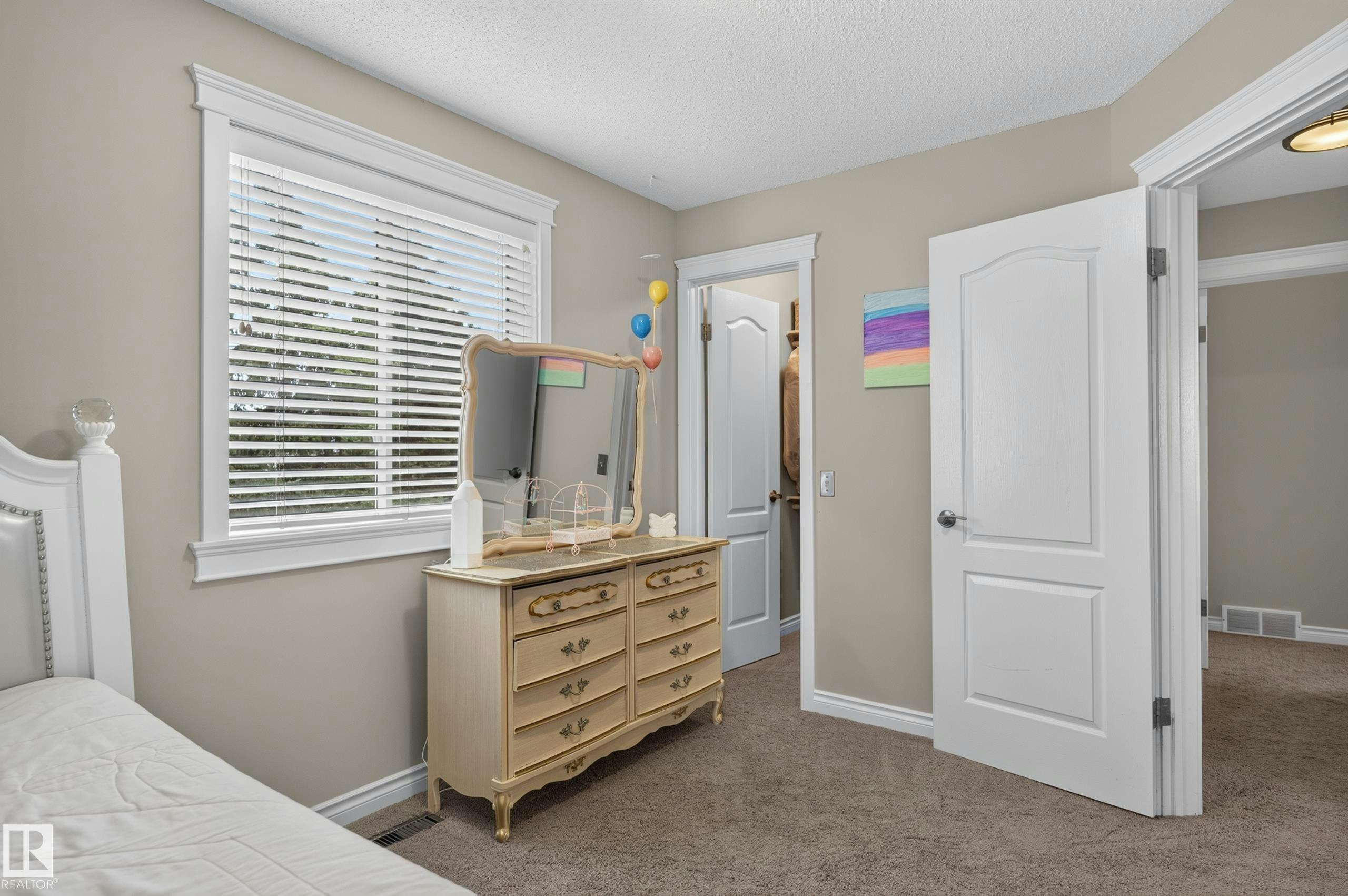 12724 148 Avenue, Edmonton, AB, T6V 1C4 - 41
