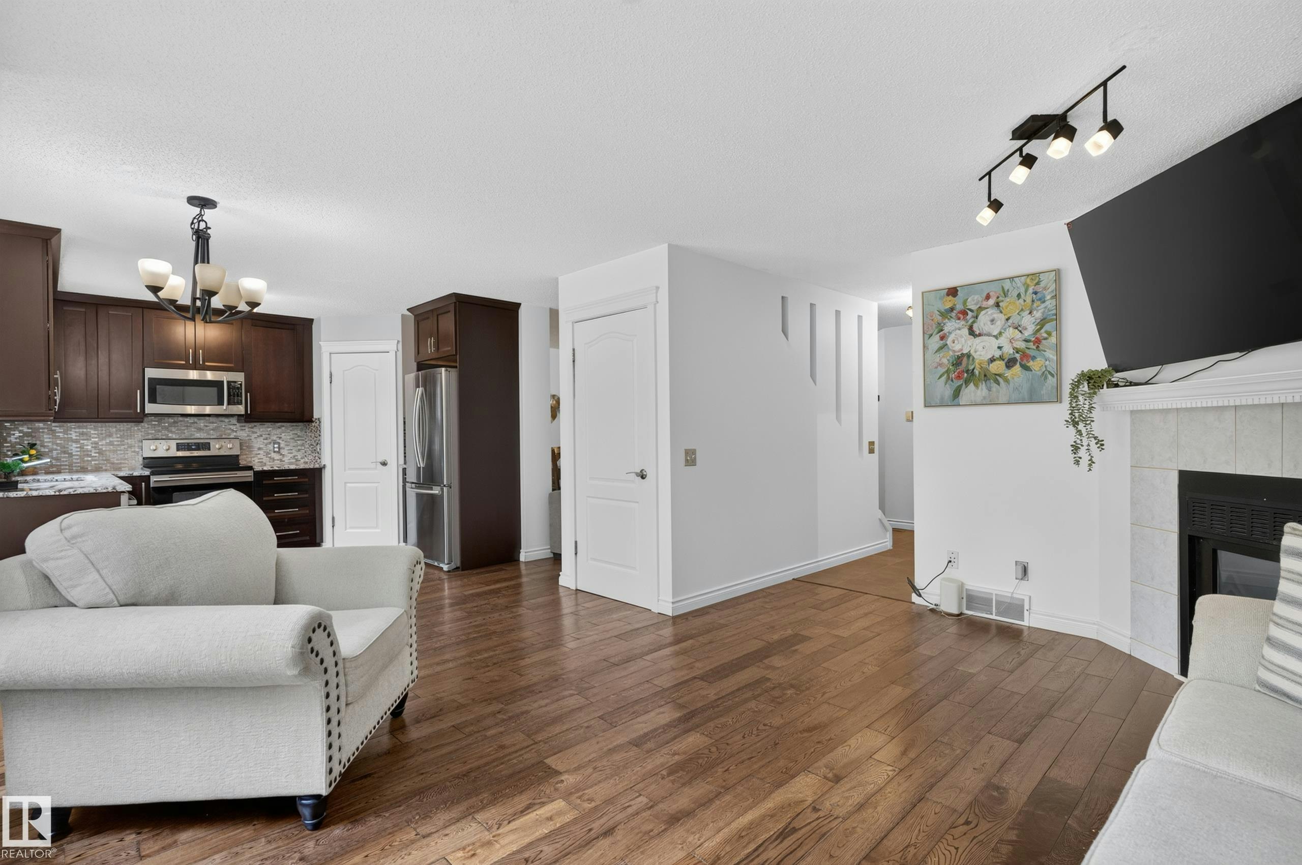 12724 148 Avenue, Edmonton, AB, T6V 1C4 - 26