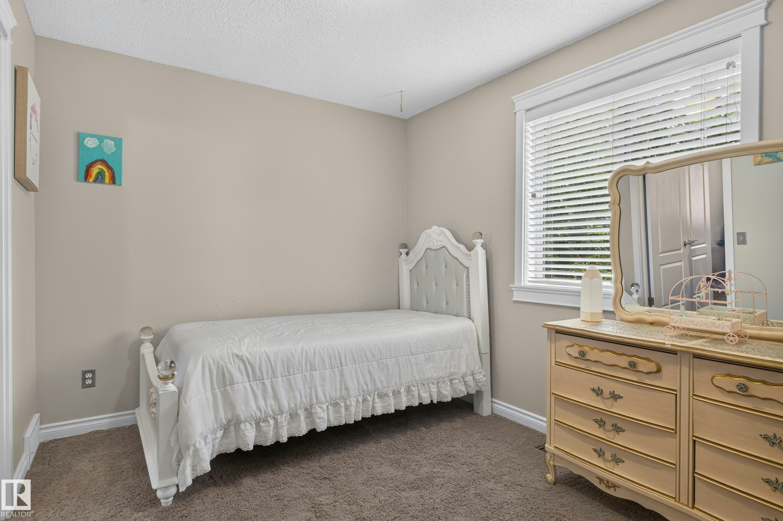 12724 148 Avenue, Edmonton, AB, T6V 1C4 - 39