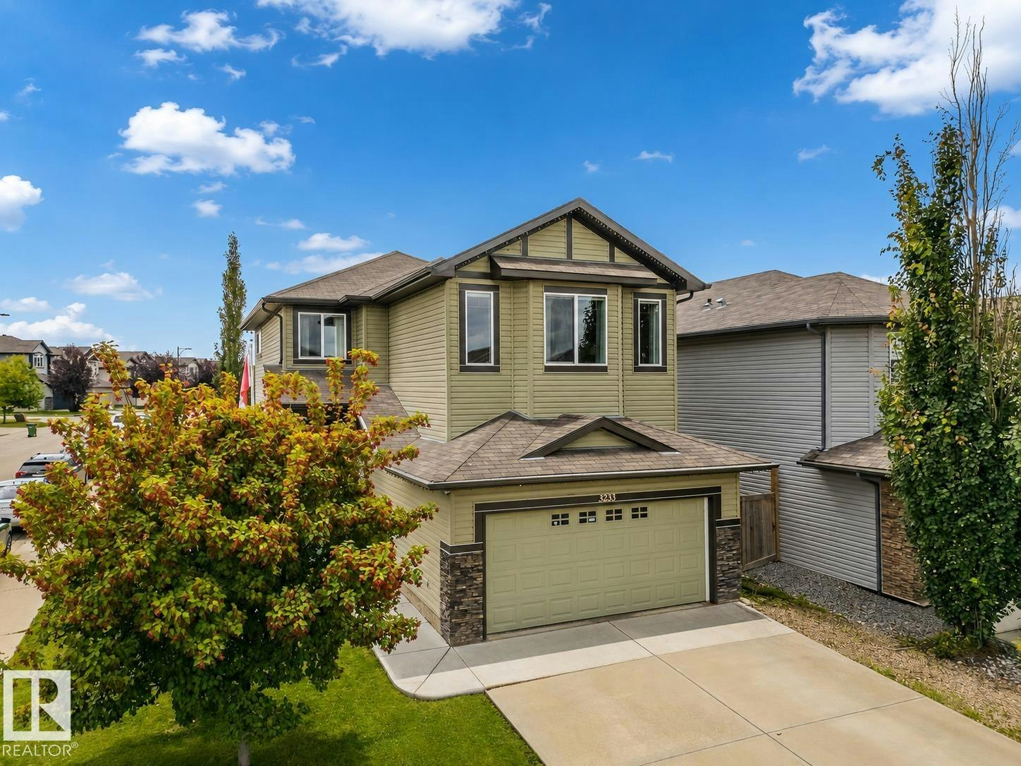 3233 21a Avenue, Edmonton, AB, T6T 0K5