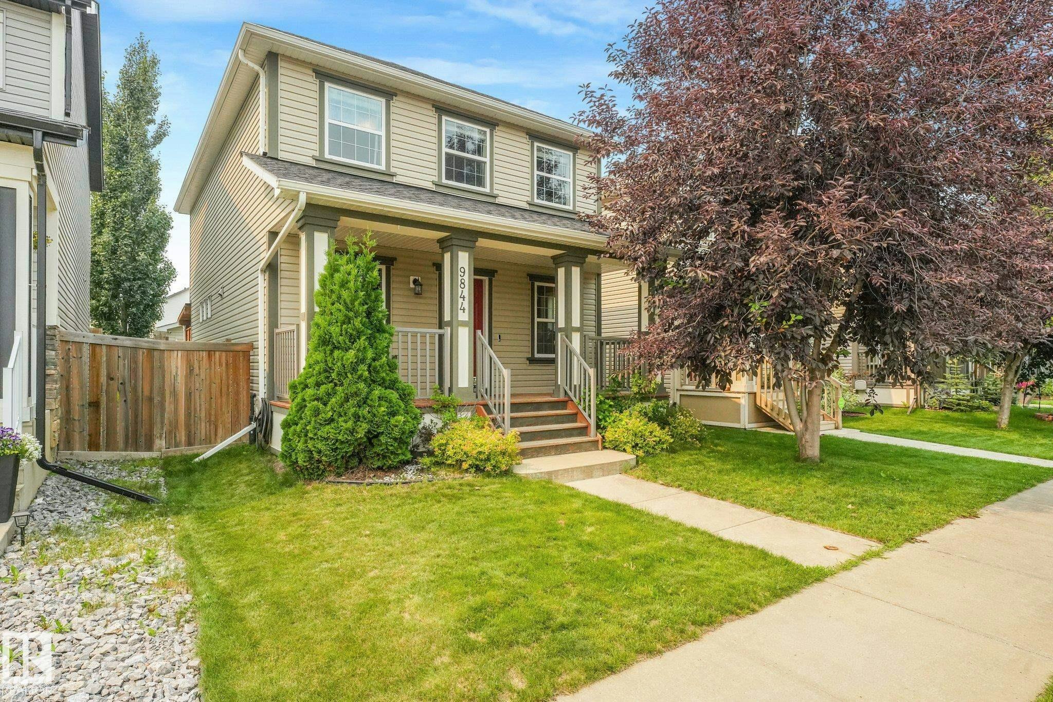 9844 220 Street, Edmonton, AB, T5T 4M3