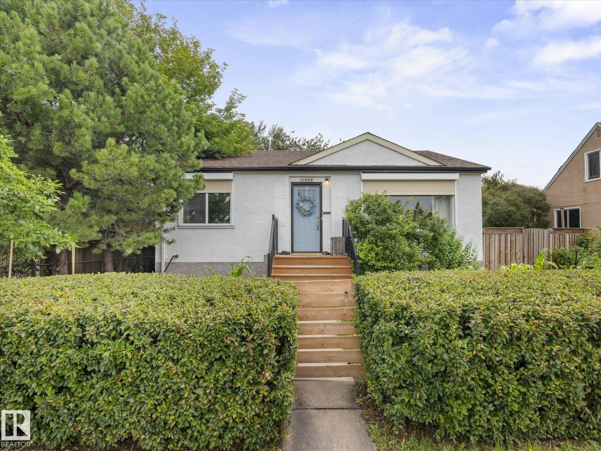 11949 St Albert Trail, Edmonton, AB, T5L 4G5