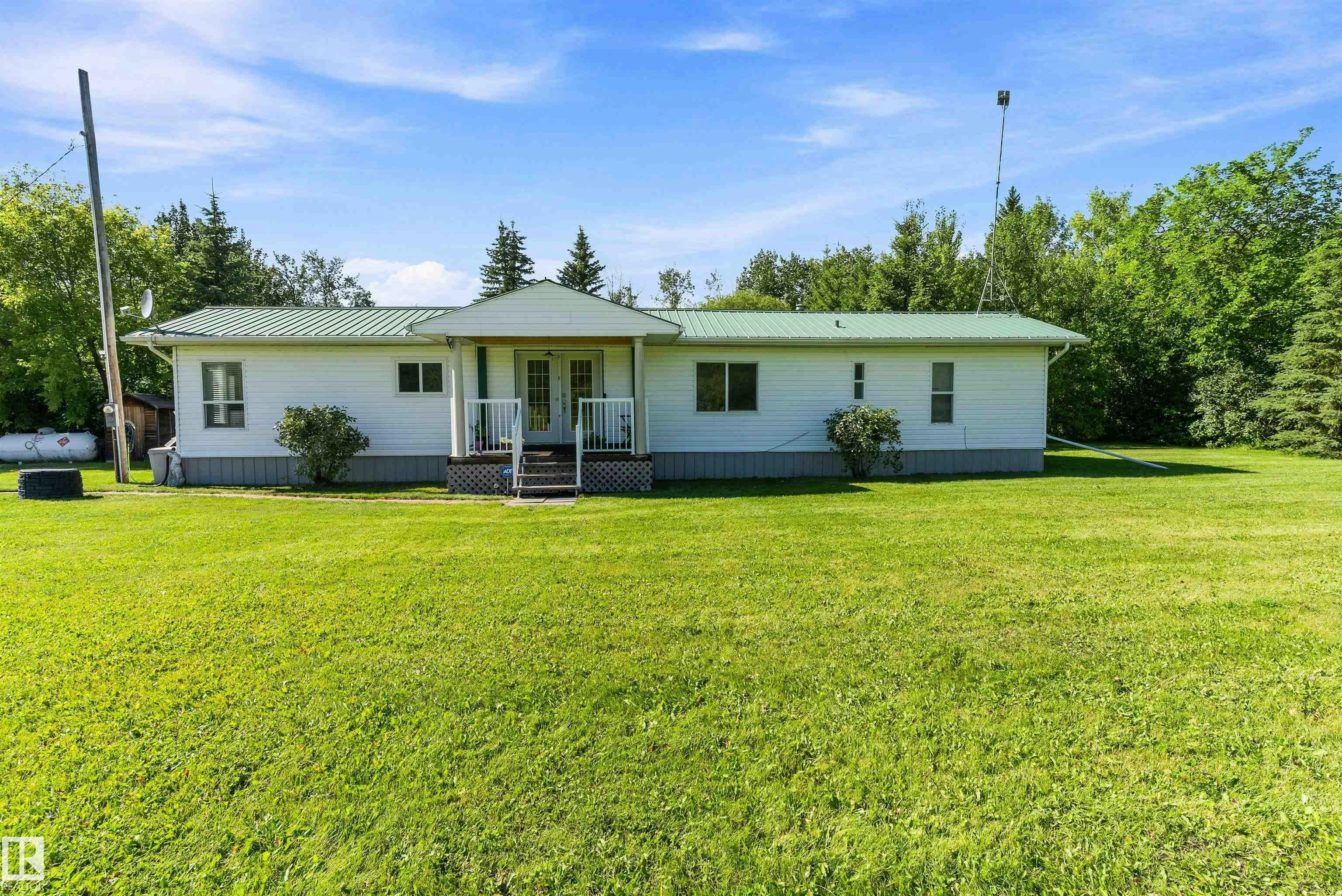 254054 Twp Road 460, Wetaskiwin, AB, T9A 1W8
