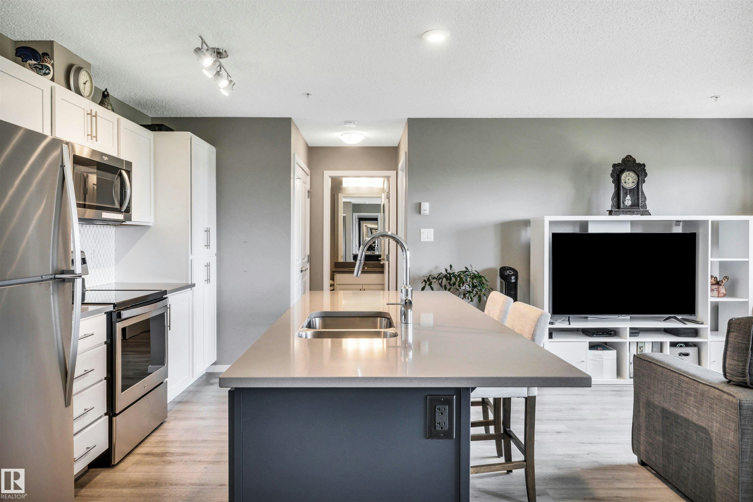 226-148 Ebbers Boulevard NW, Edmonton, AB, T5Y 4A4