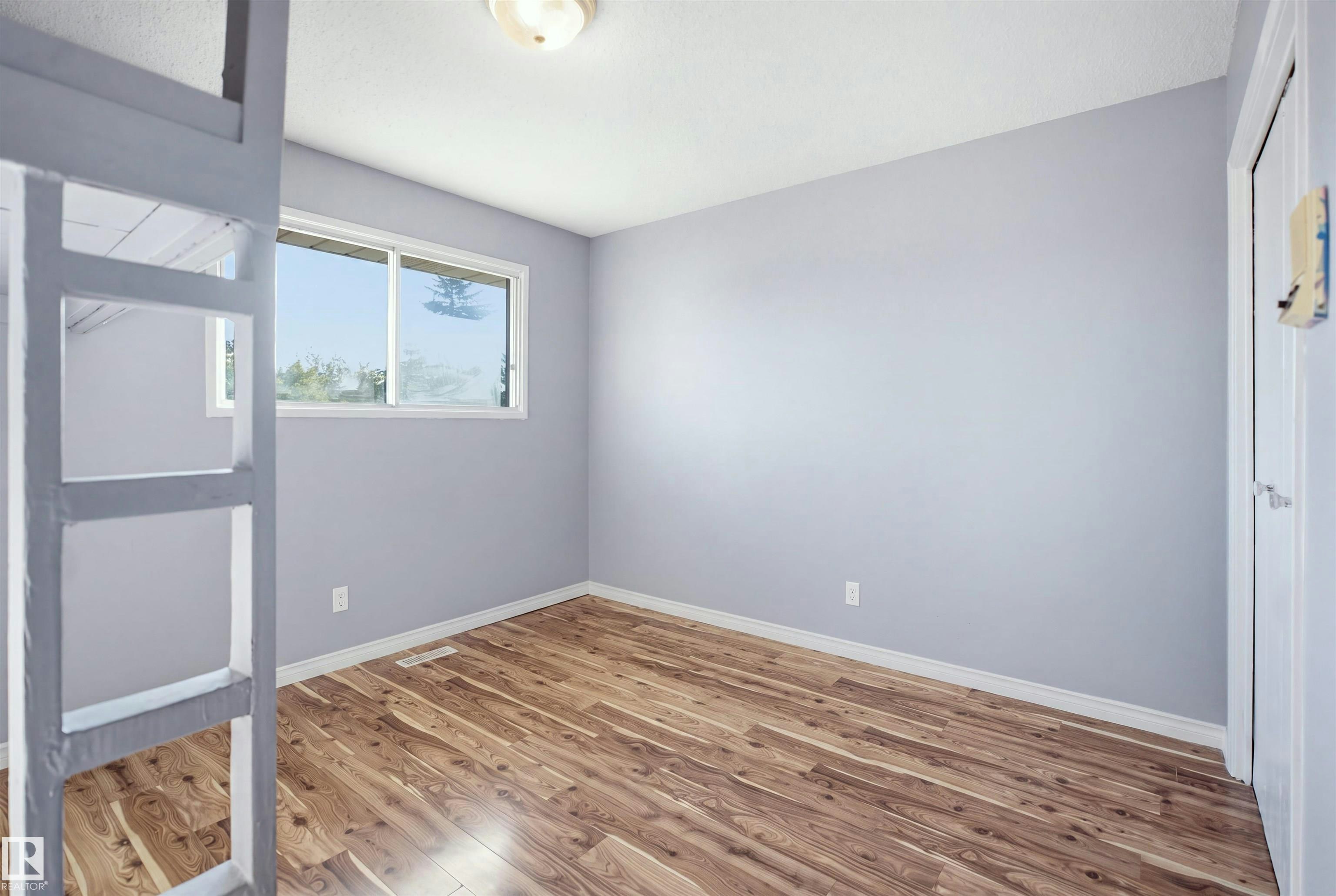 3432 Hill View Crescent, Edmonton, AB, T6L 1P5 - 34