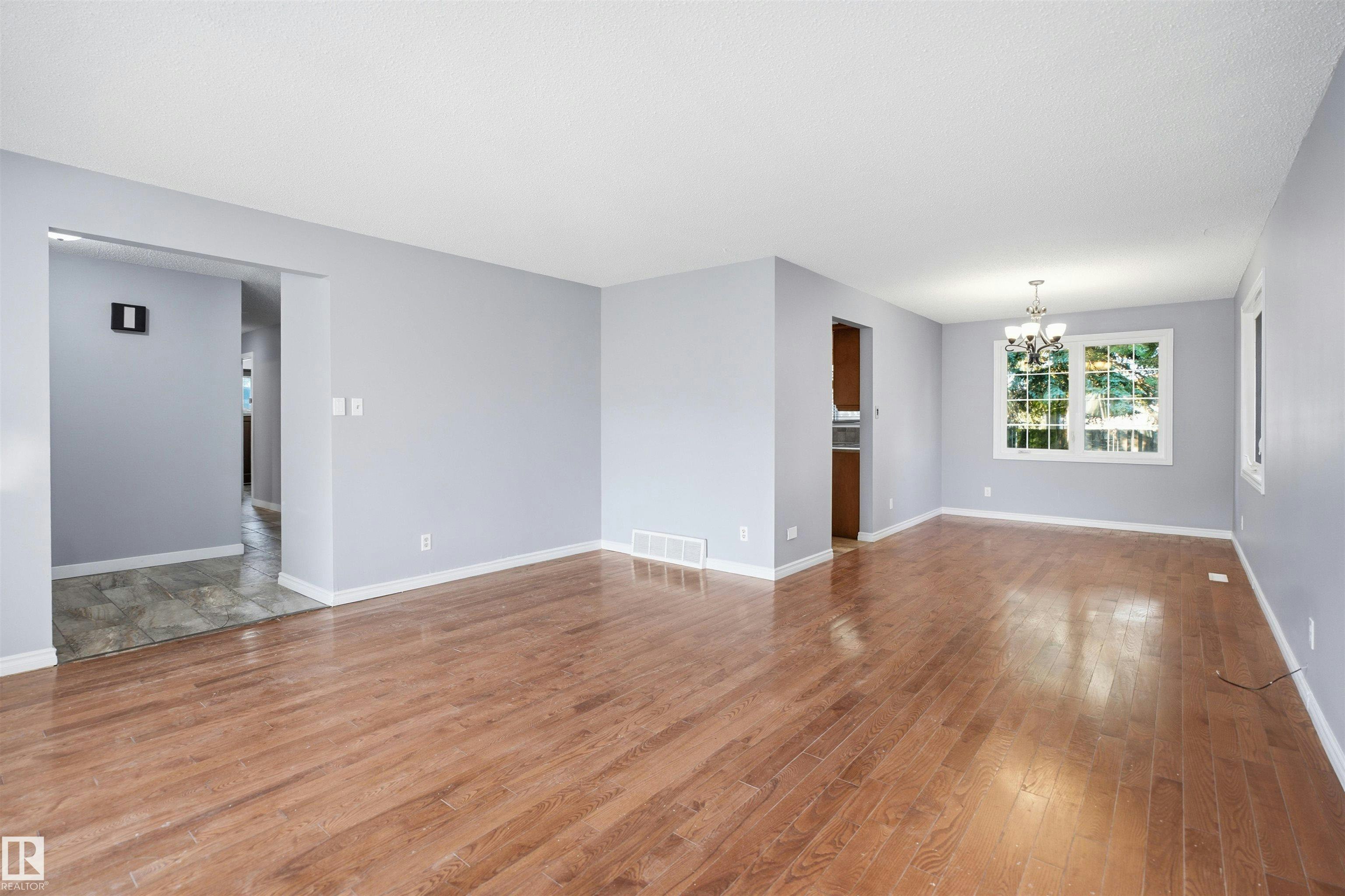 3432 Hill View Crescent, Edmonton, AB, T6L 1P5 - 6