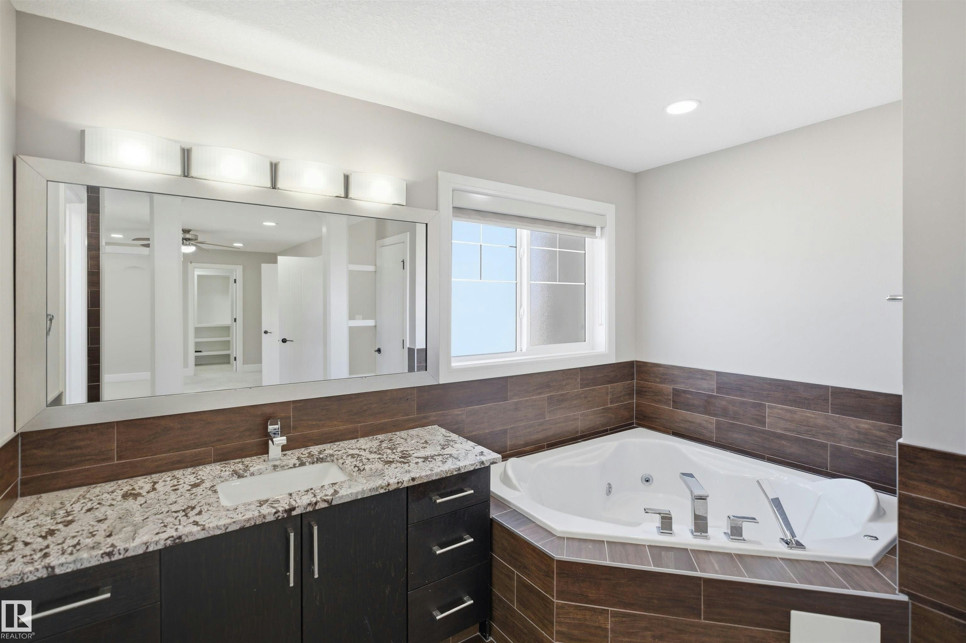 2256 Cameron Ravine Court, Edmonton, AB, T6M 0L9 - 24