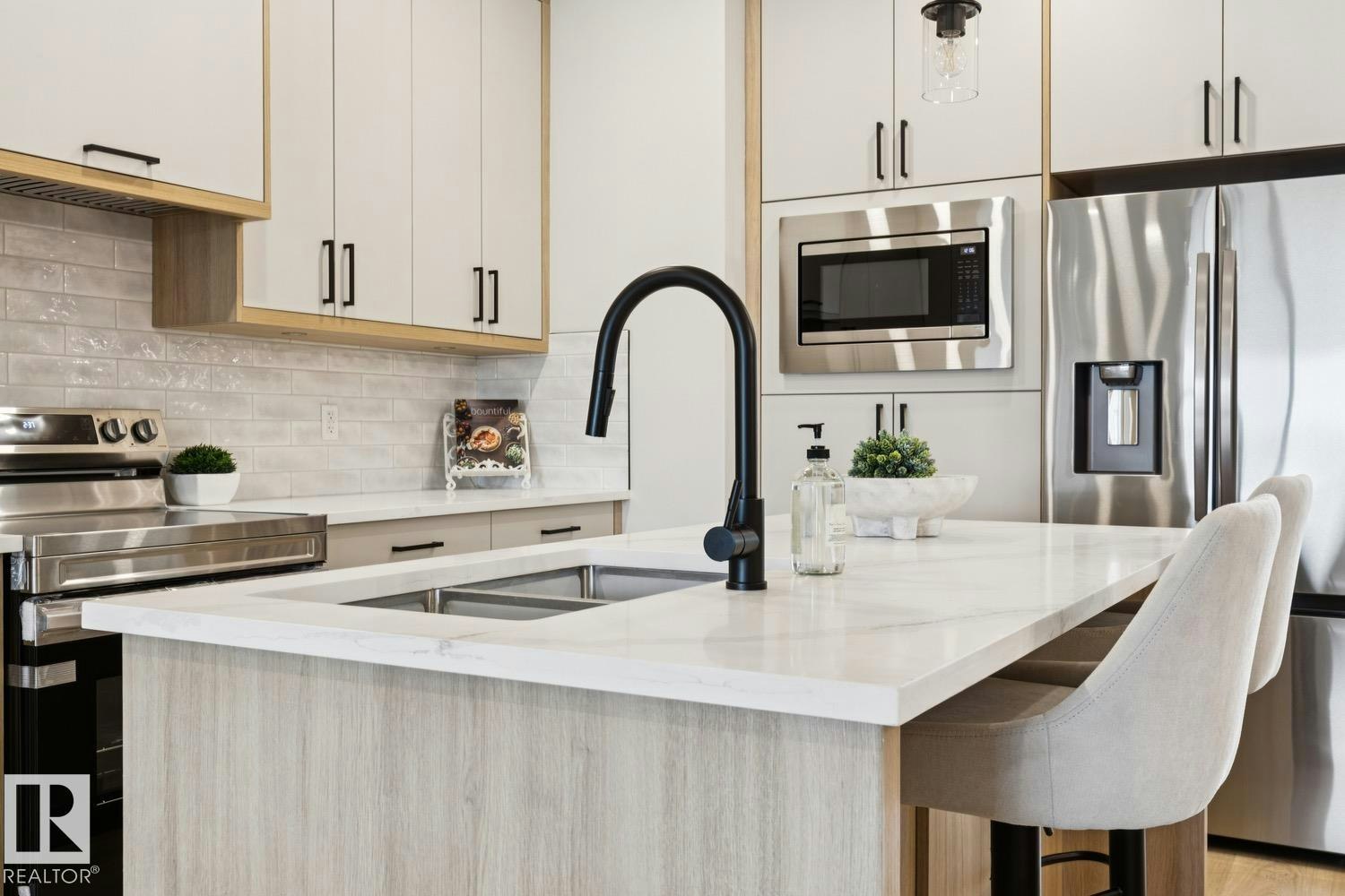 490 Robinson Boulevard, Leduc, AB, T9E 1N1 - 10