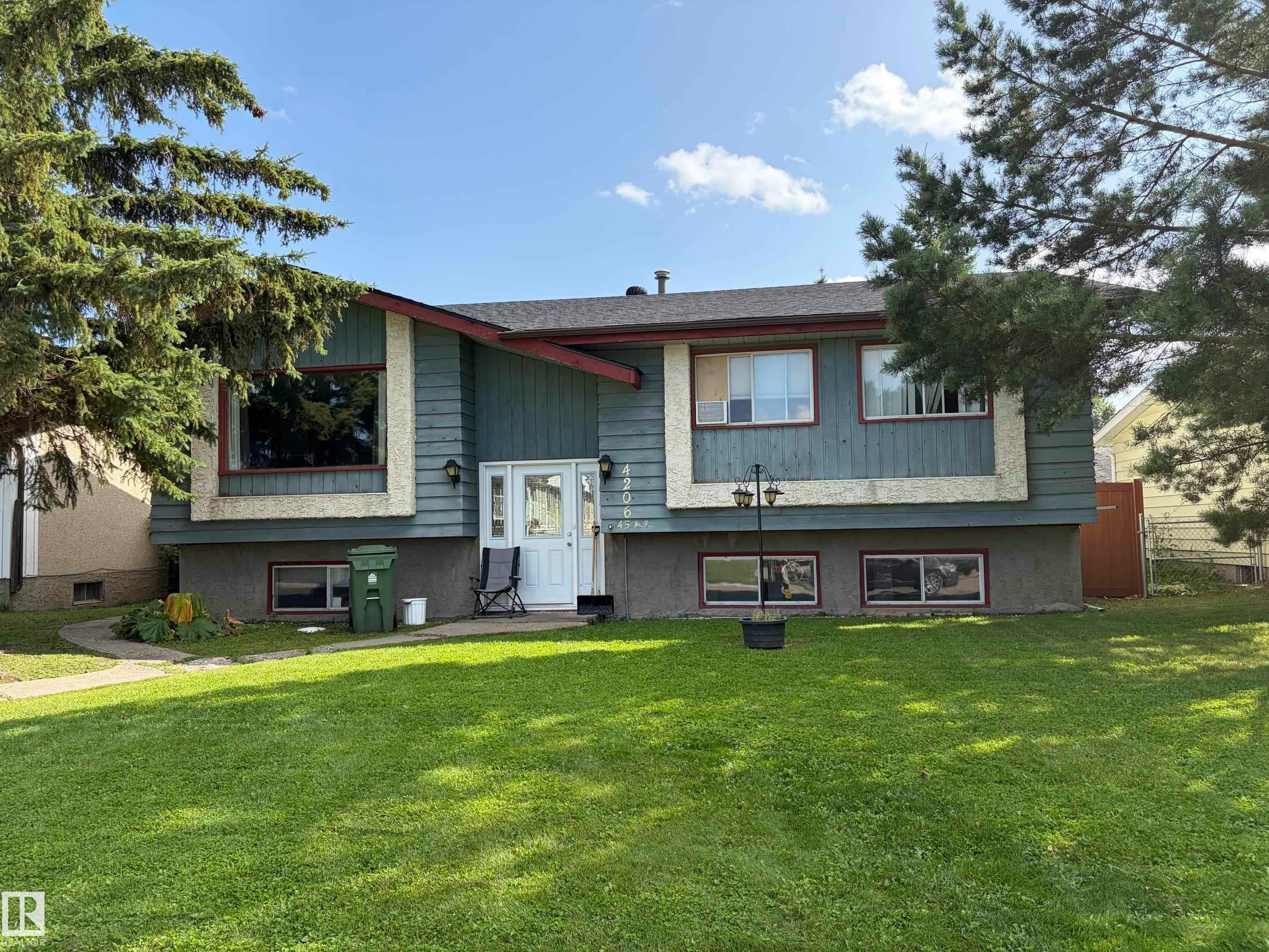 4206 45 Avenue, Bonnyville Town, AB, T9N 1X2