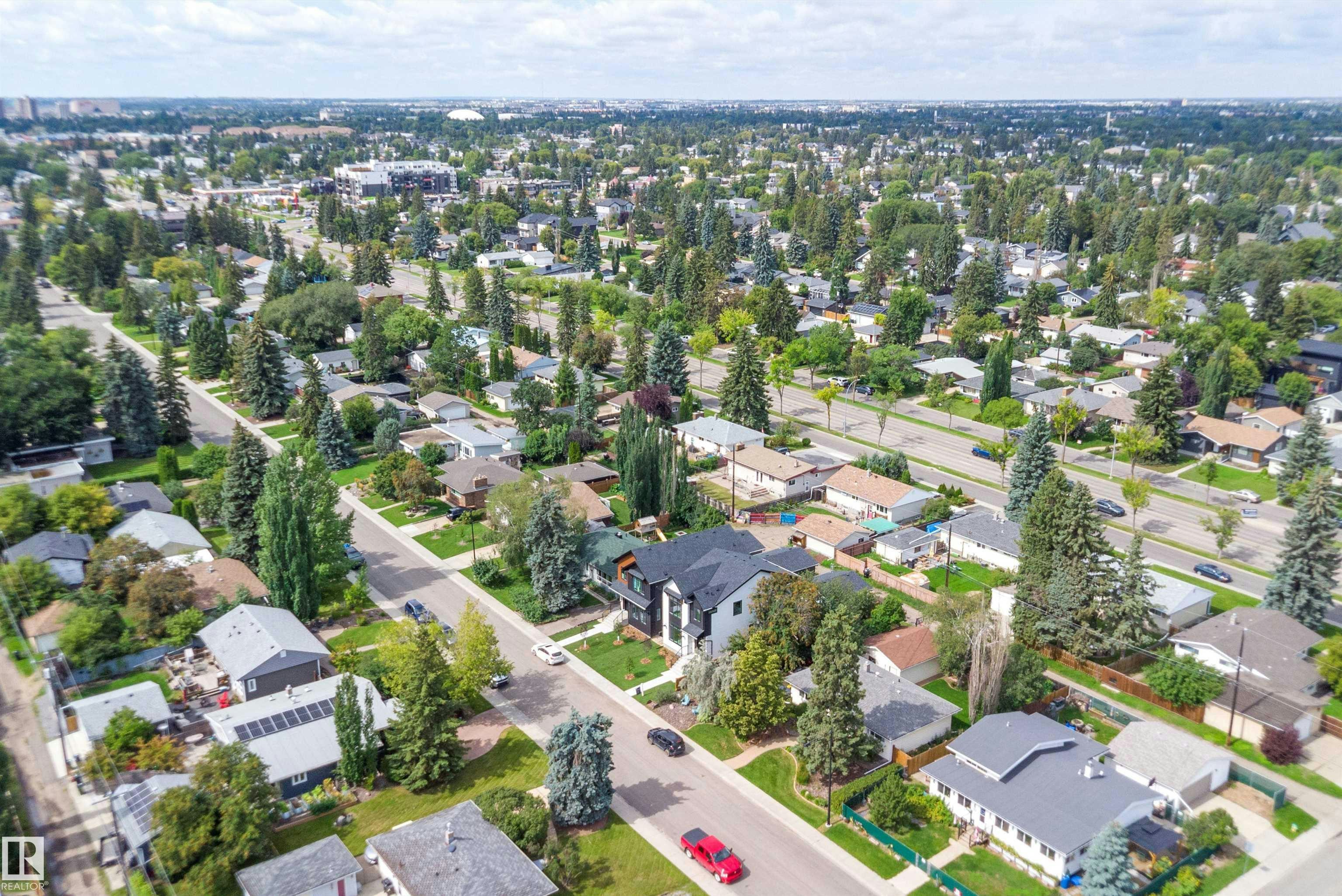 14512 86 Avenue, Edmonton, AB, T5R 4B6 - 52