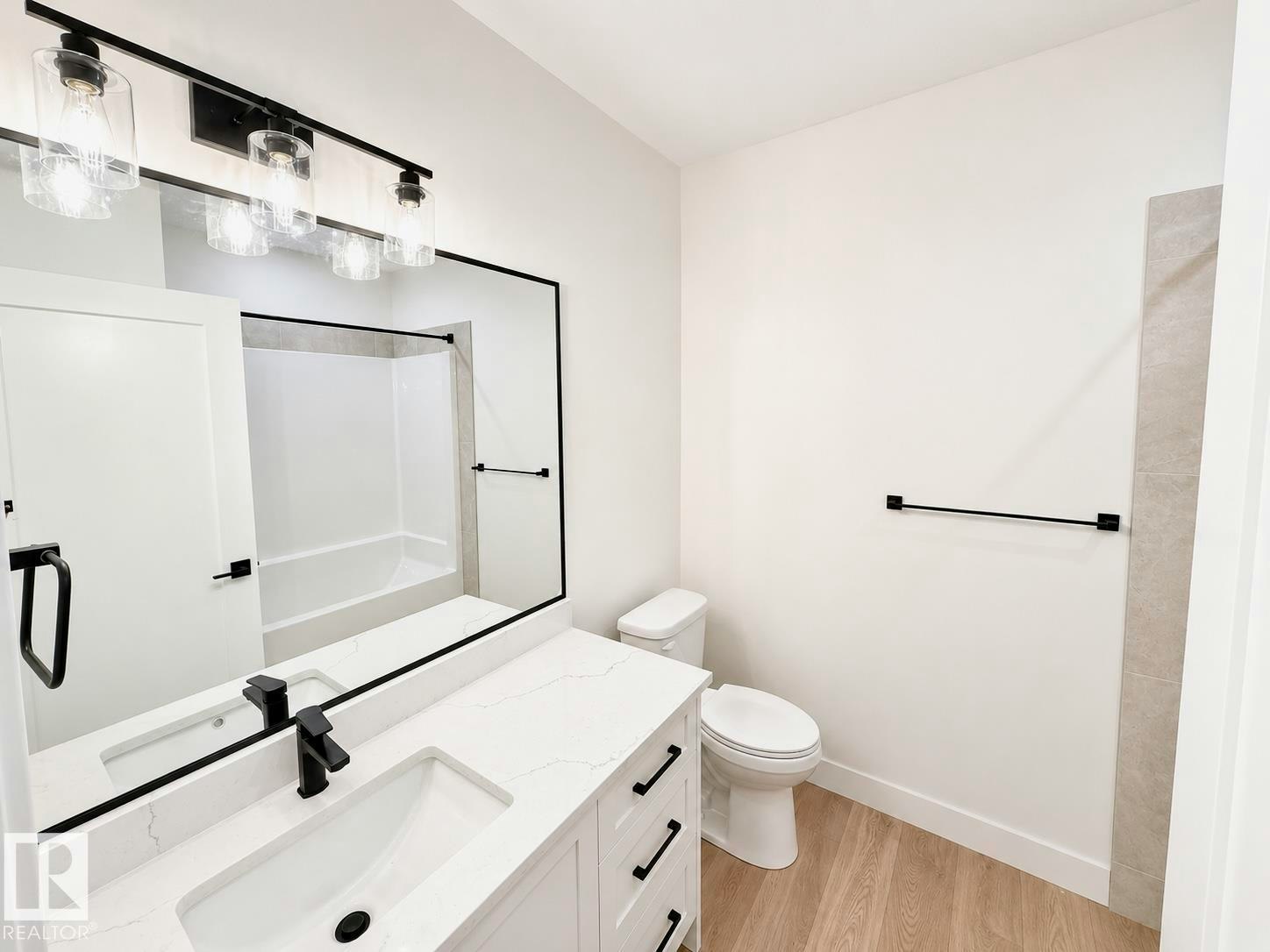14512 86 Avenue, Edmonton, AB, T5R 4B6 - 26