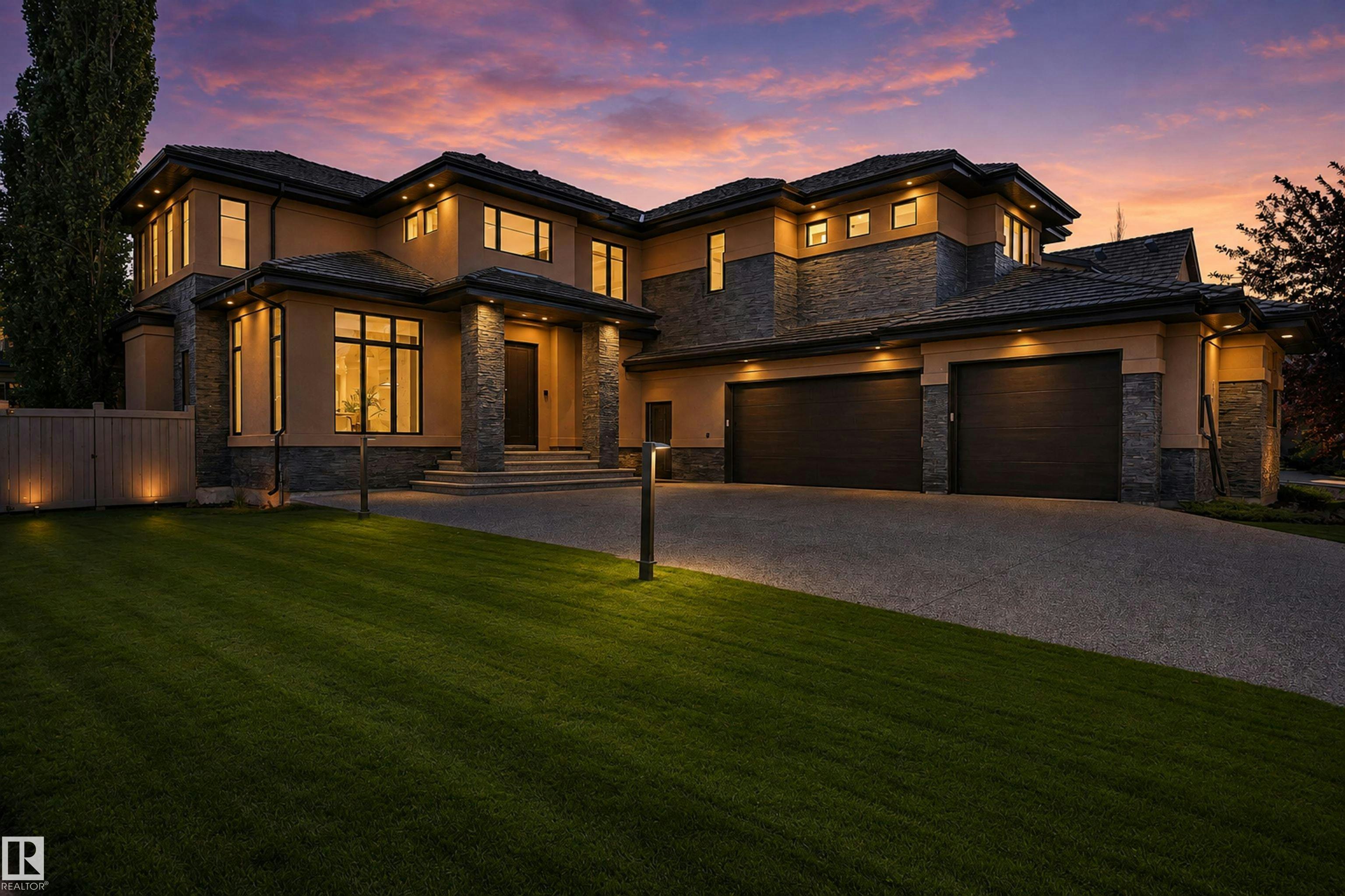 5047 Mcluhan Road, Edmonton, AB, T6R 0J4