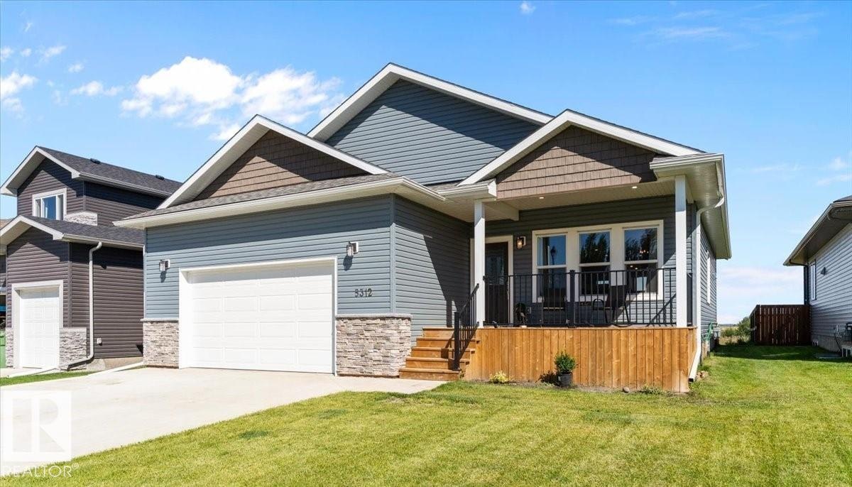 5312 55 Avenue, Tofield, AB, T0B 4J0