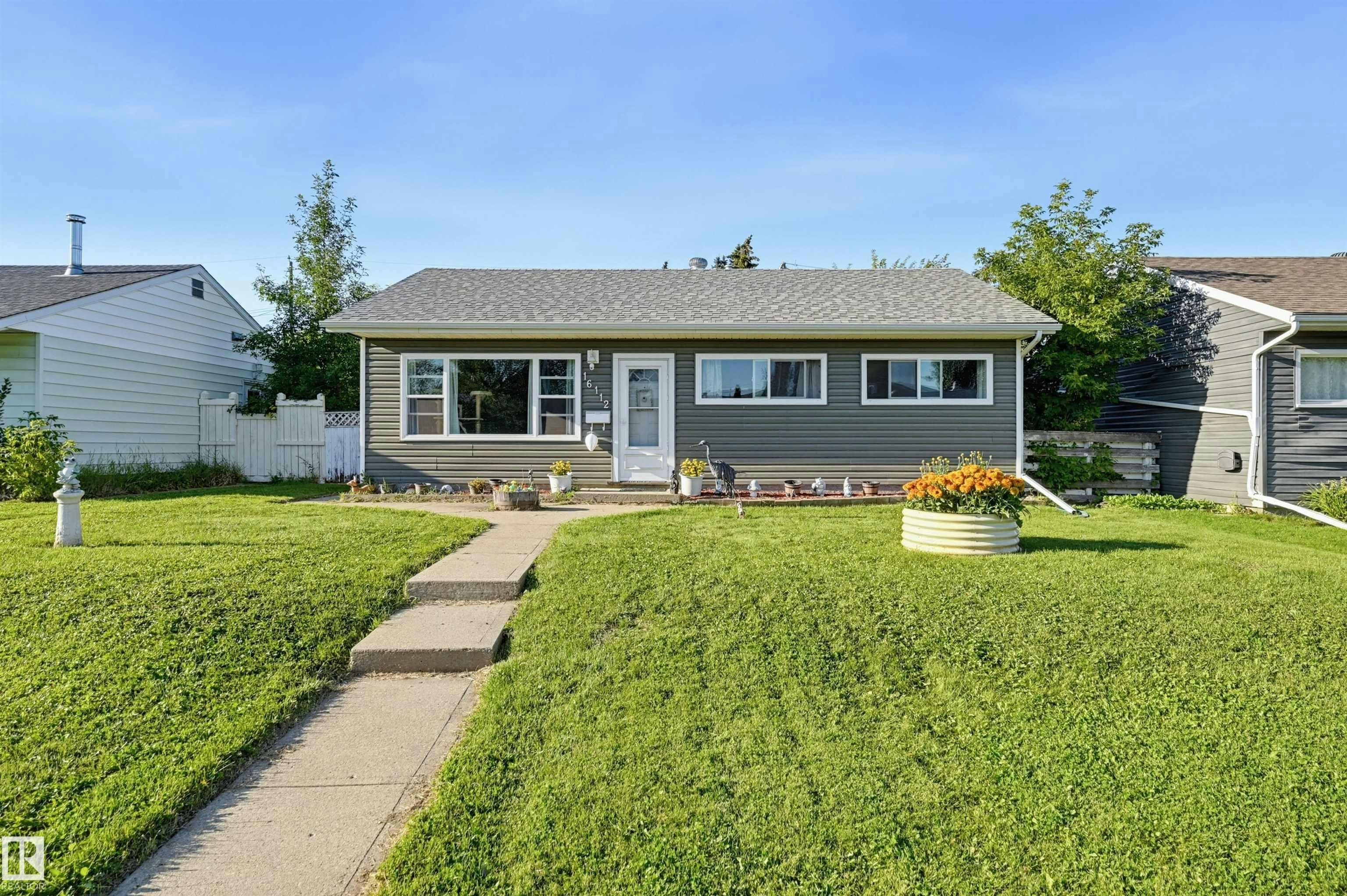 16112 108 Avenue, Edmonton, AB, T5P 4E4