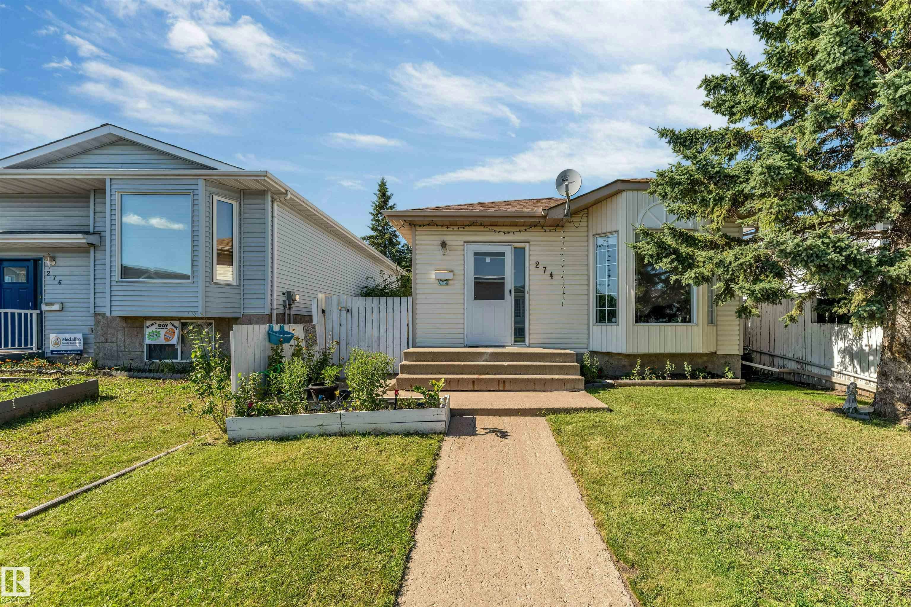 274 Kirkwood Avenue, Edmonton, AB, T6L 5A8