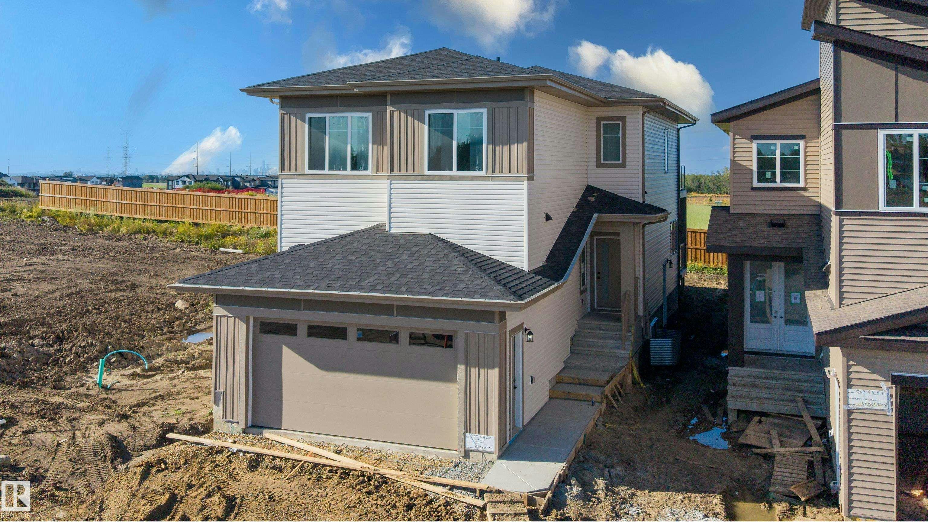 2318 6a Avenue, Edmonton, AB, T6X 3E8