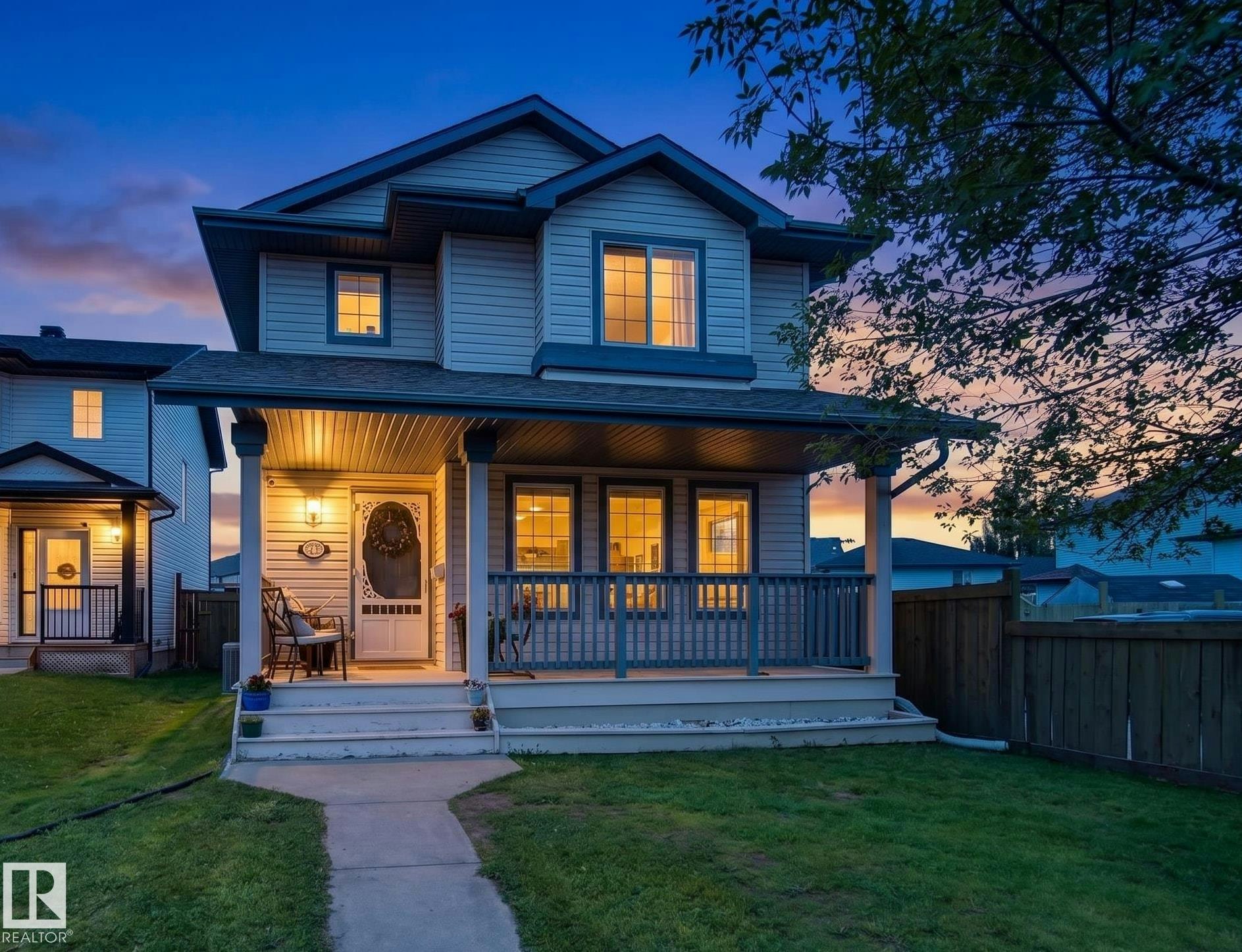 15727 141 Street, Edmonton, AB, T6V 1T4