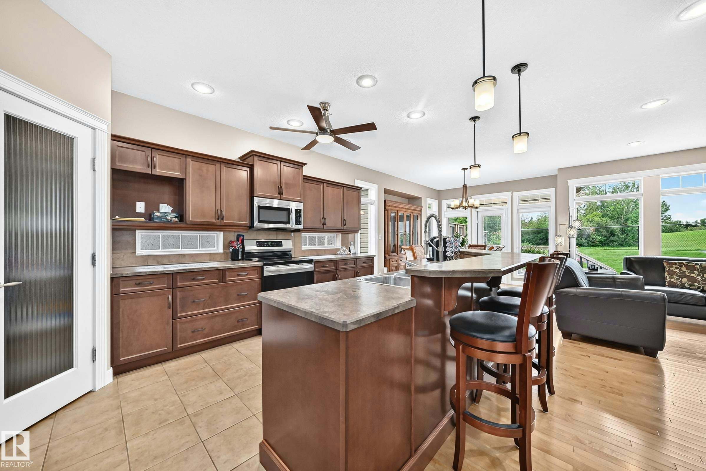12 Fairway Point(e), Spruce Grove, AB, T7X 4B6 - 14