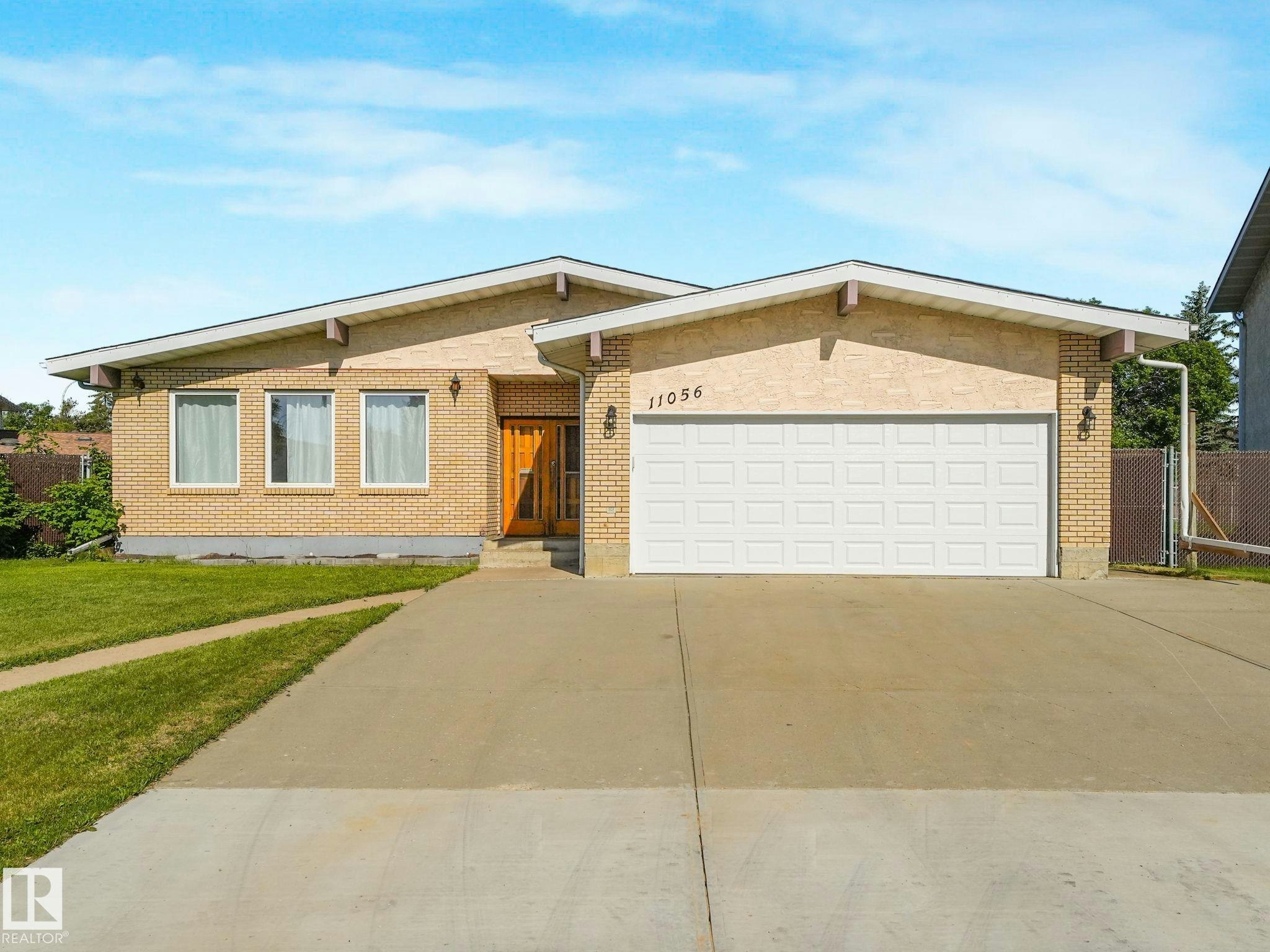 11056 166 Avenue, Edmonton, AB, T5X 1Y3