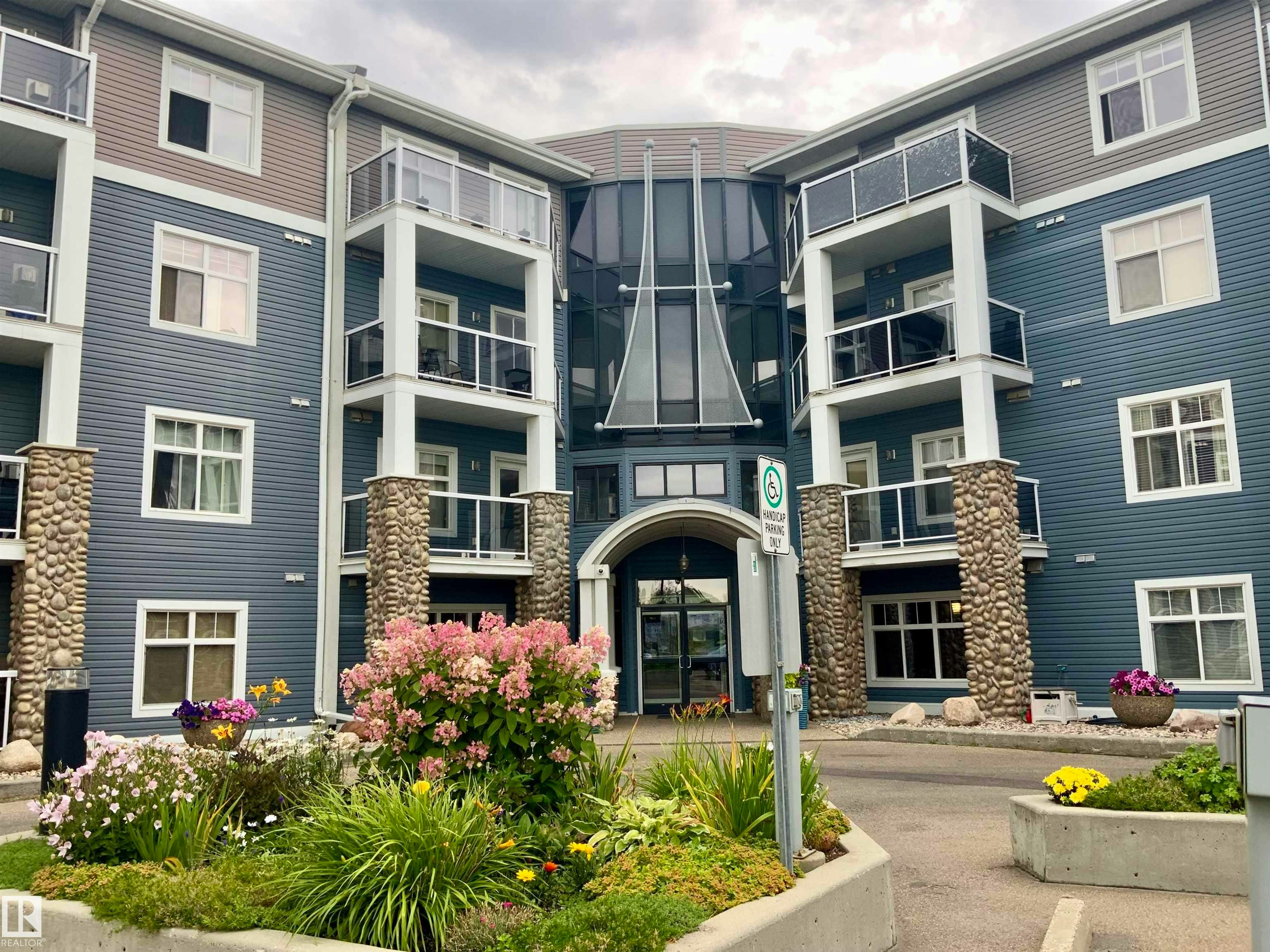 140-16035 132 Street, Edmonton, AB, T6V 0B4
