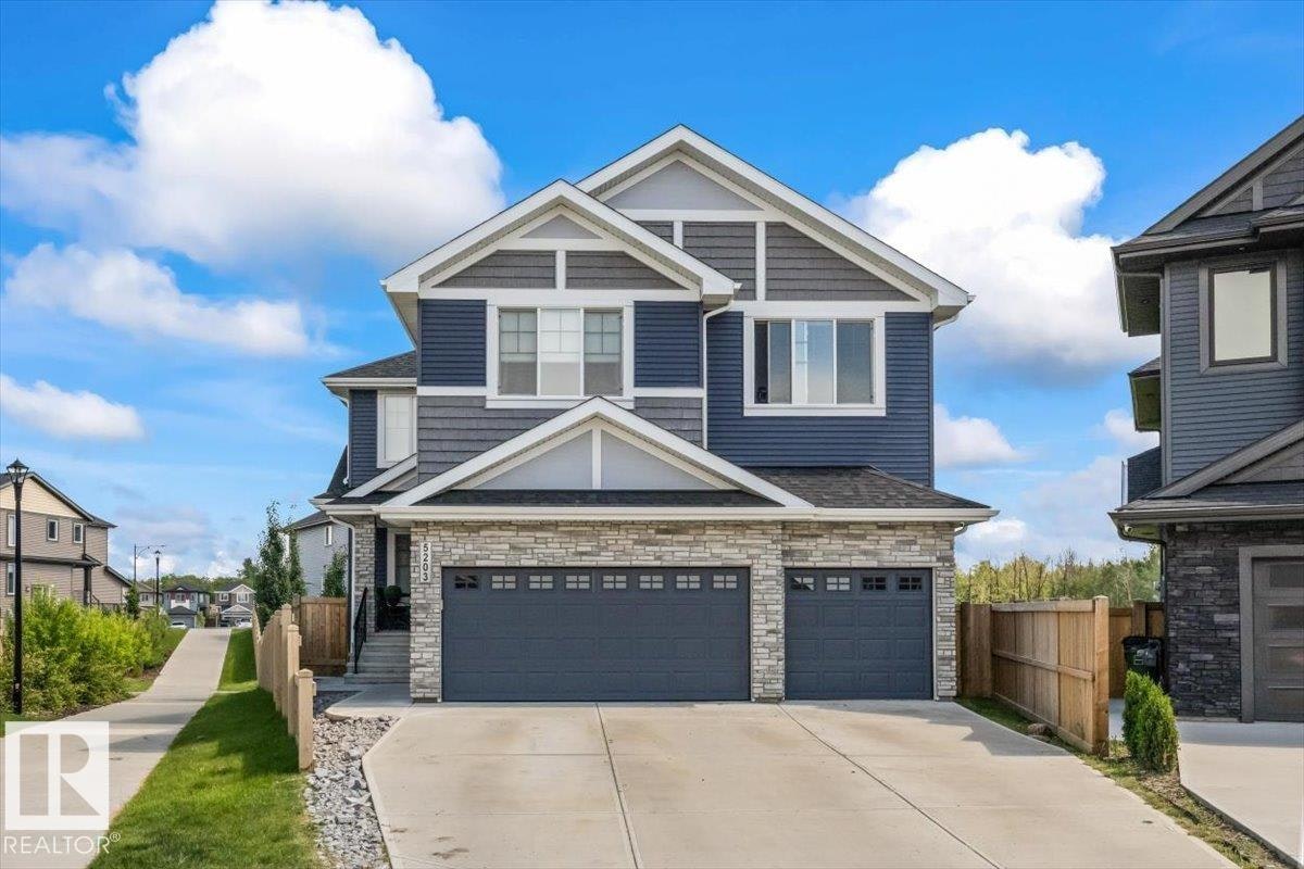 5203 23a Avenue SW, Edmonton, AB, T6X 2X3
