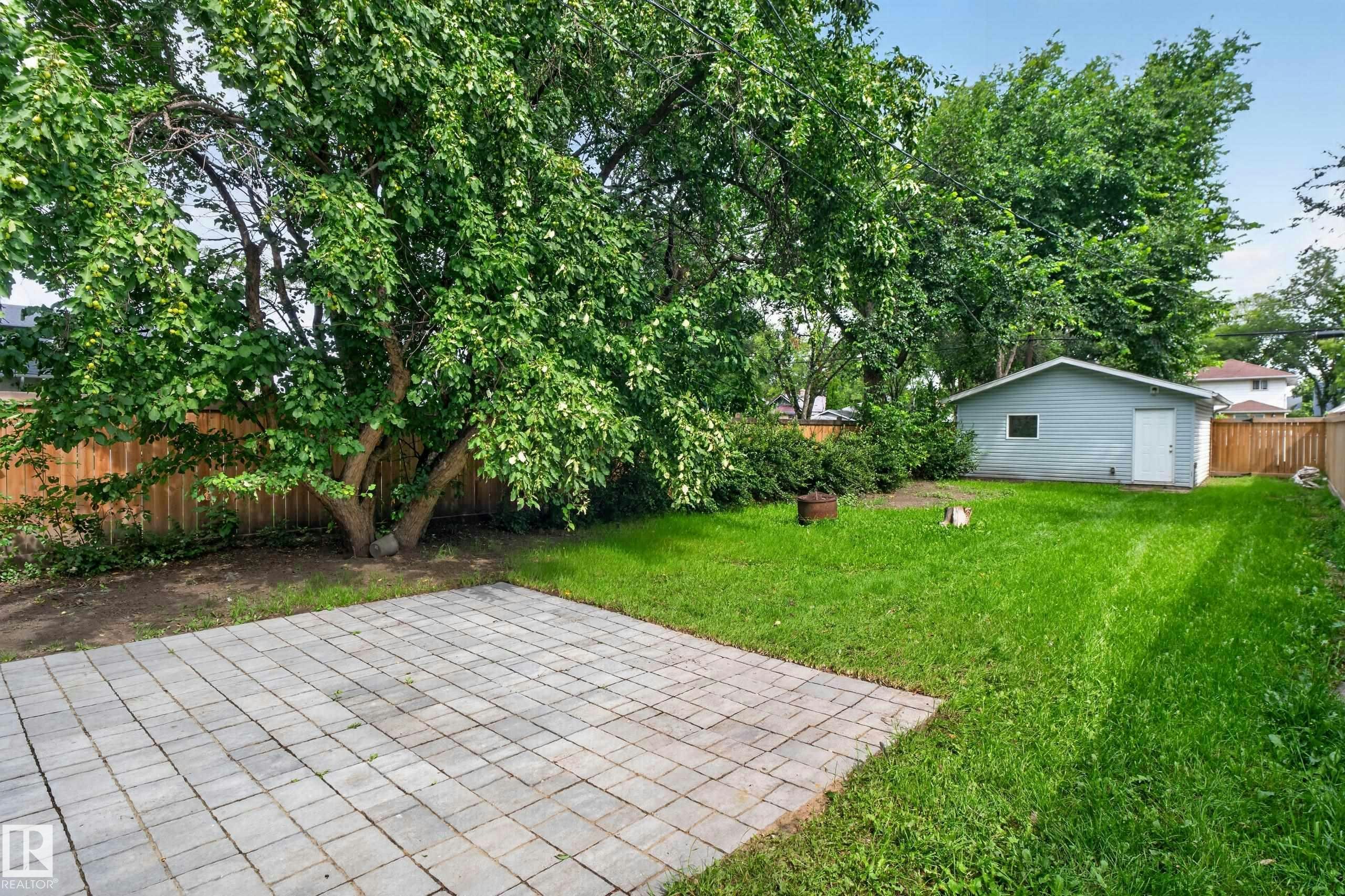 11549 88 Street, Edmonton, AB, T5B 3R2 - 30