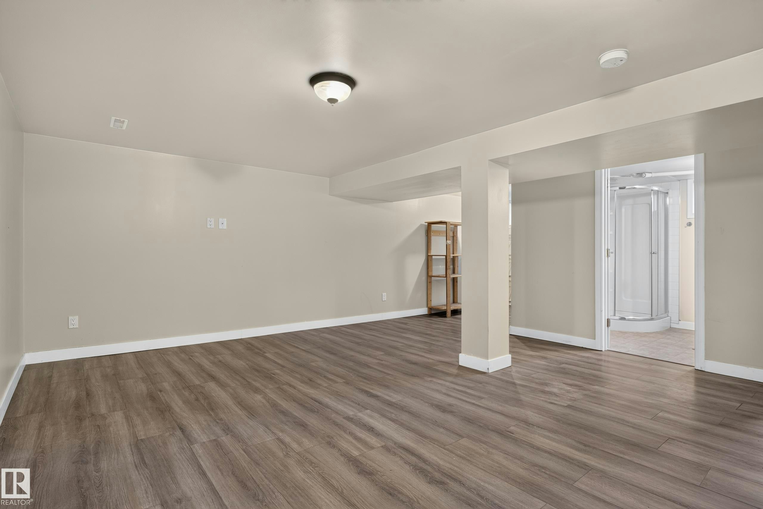 11549 88 Street, Edmonton, AB, T5B 3R2 - 24